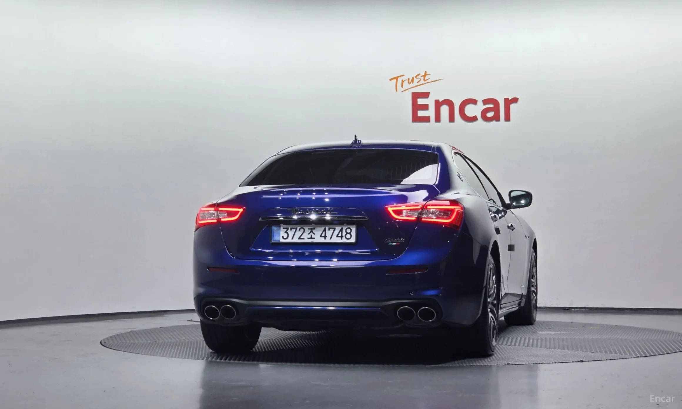 Maserati Ghibli превью 4