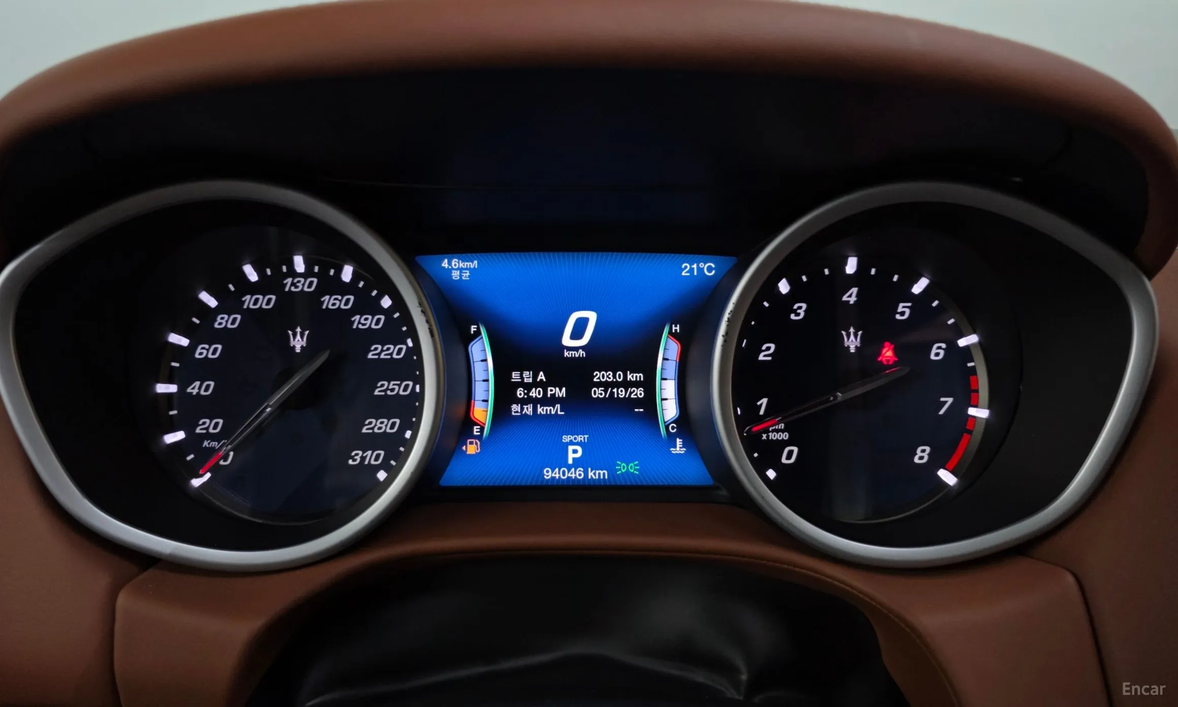 Maserati Ghibli превью 8