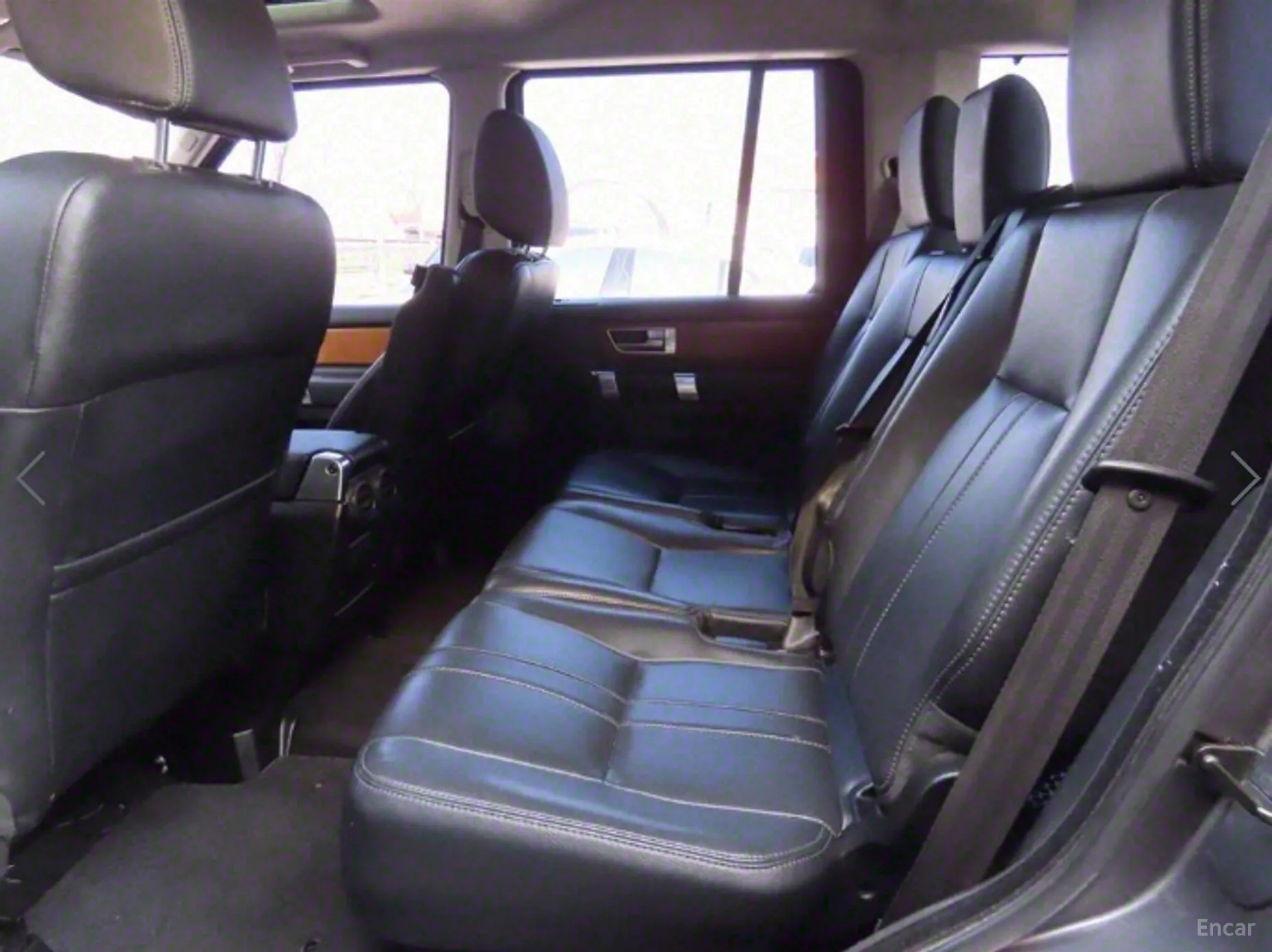 Land Rover Discovery 4 превью 11