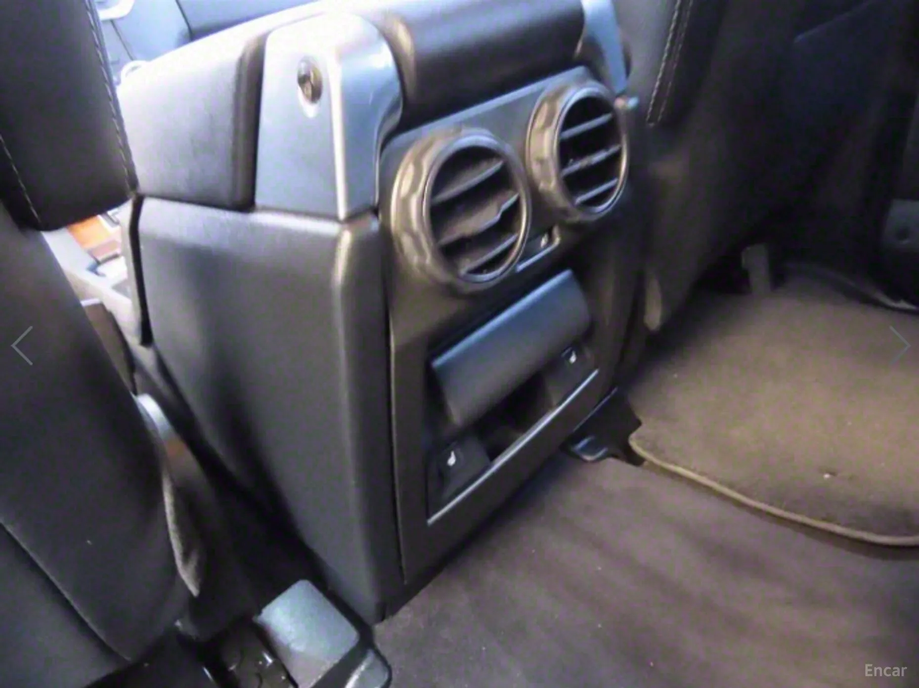 Land Rover Discovery 4 превью 12