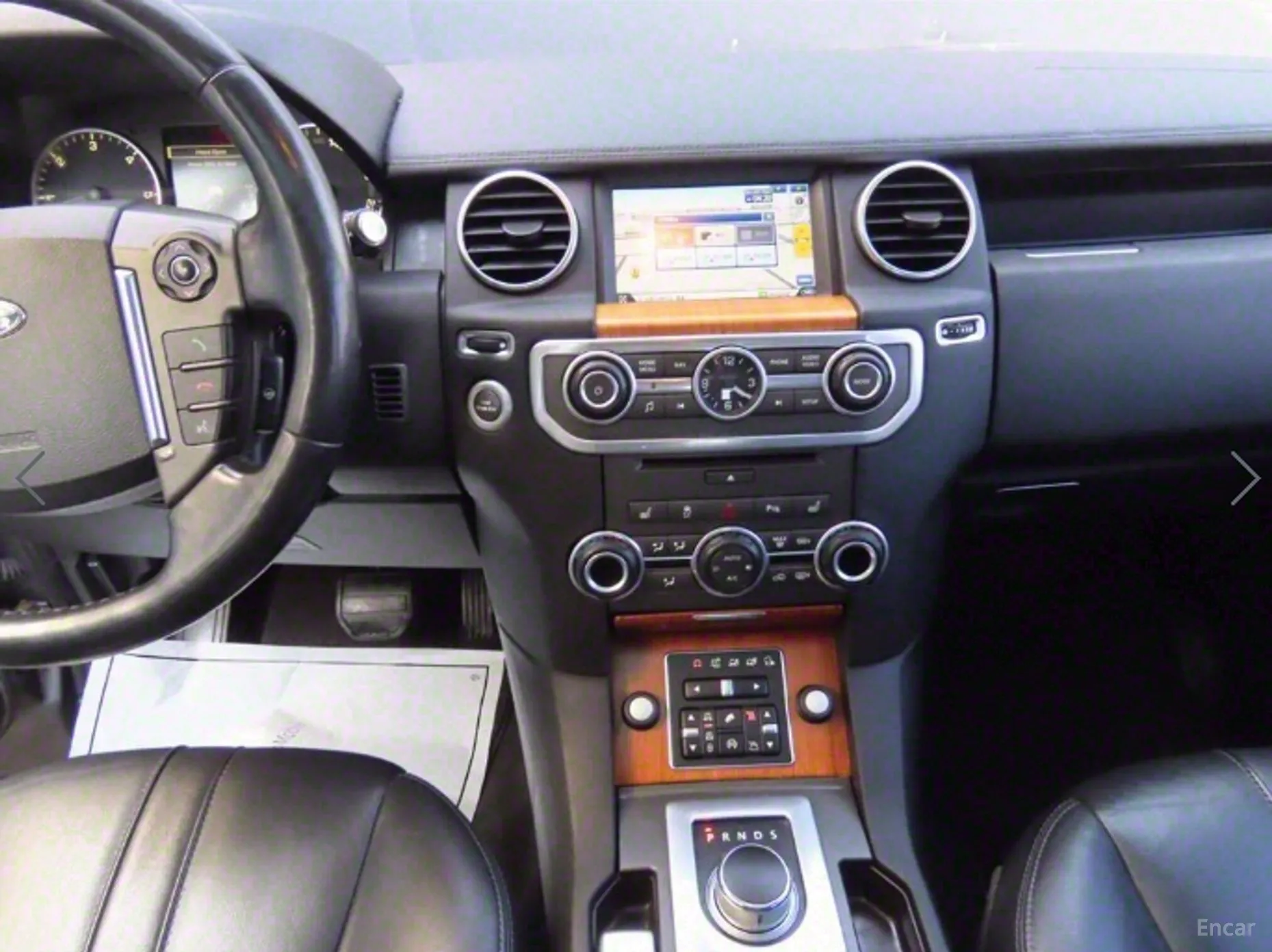 Land Rover Discovery 4 превью 15