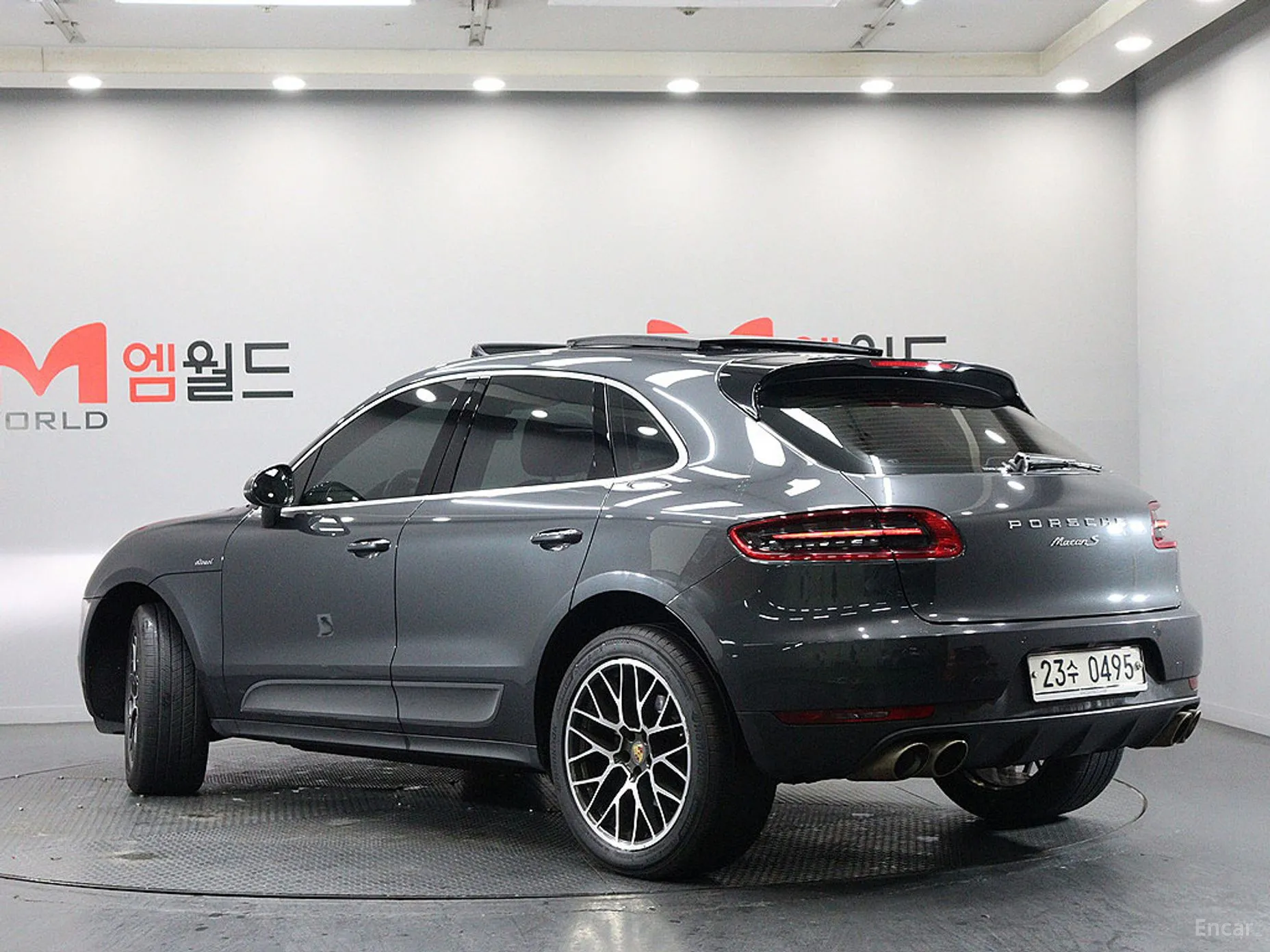 Porsche Macan превью 2