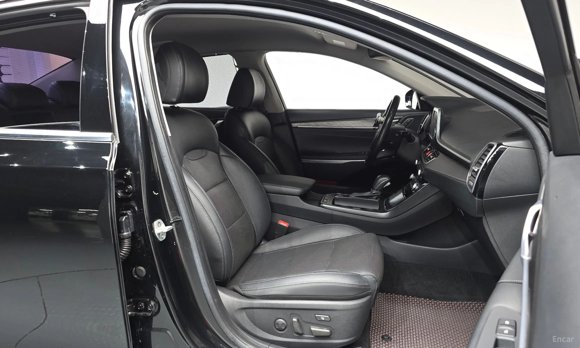 Hyundai Grandeur IG превью 11