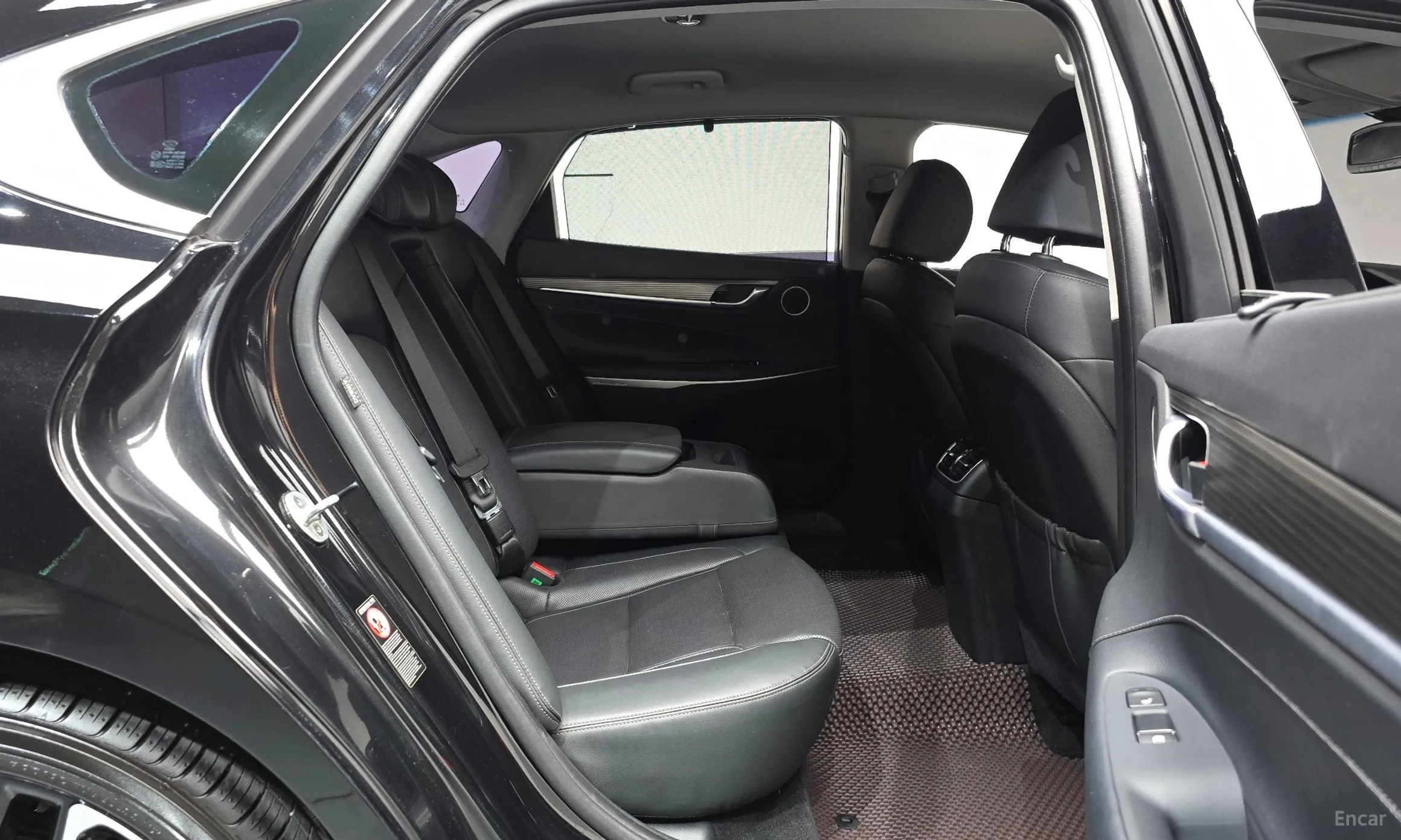 Hyundai Grandeur IG превью 12