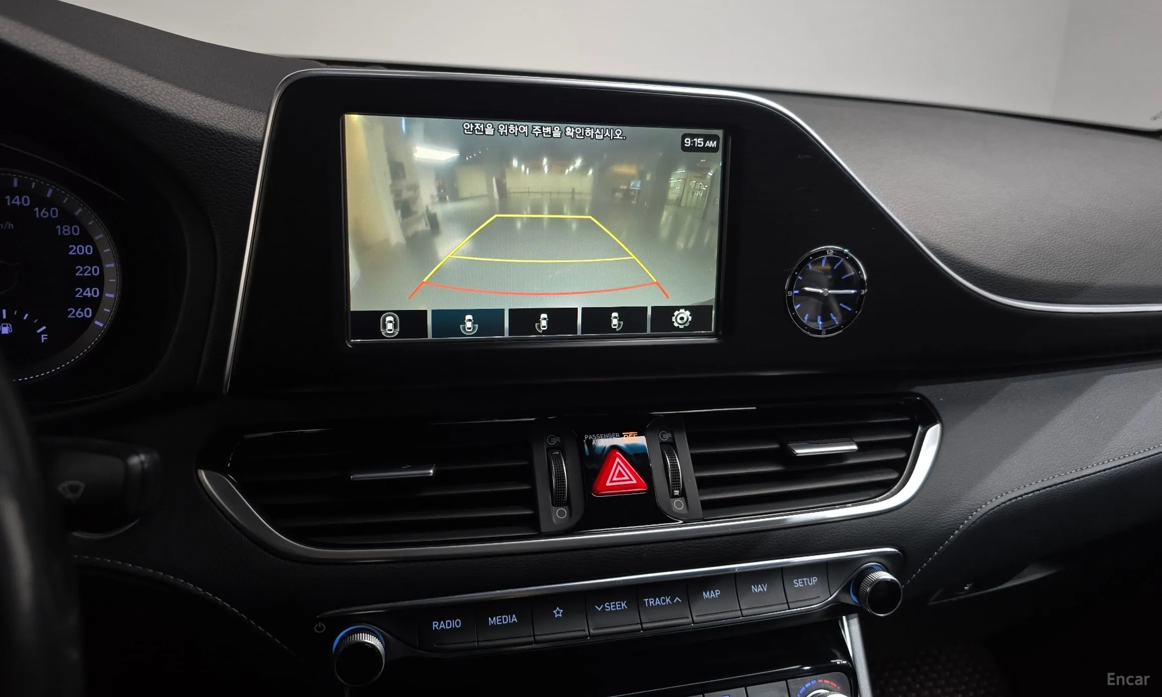 Hyundai Grandeur IG превью 15