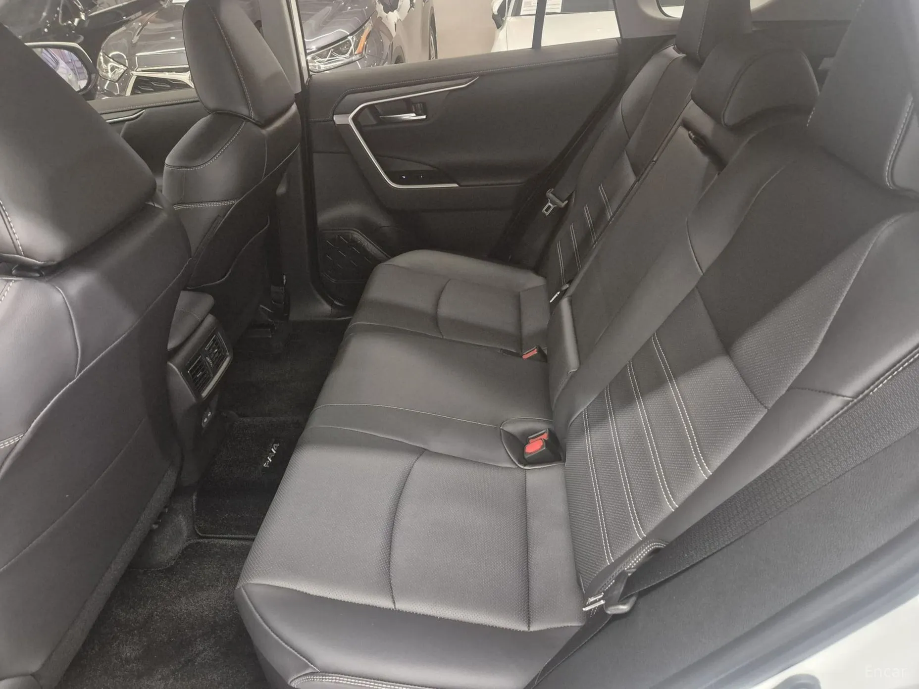 Toyota RAV4 5th Generation превью 11