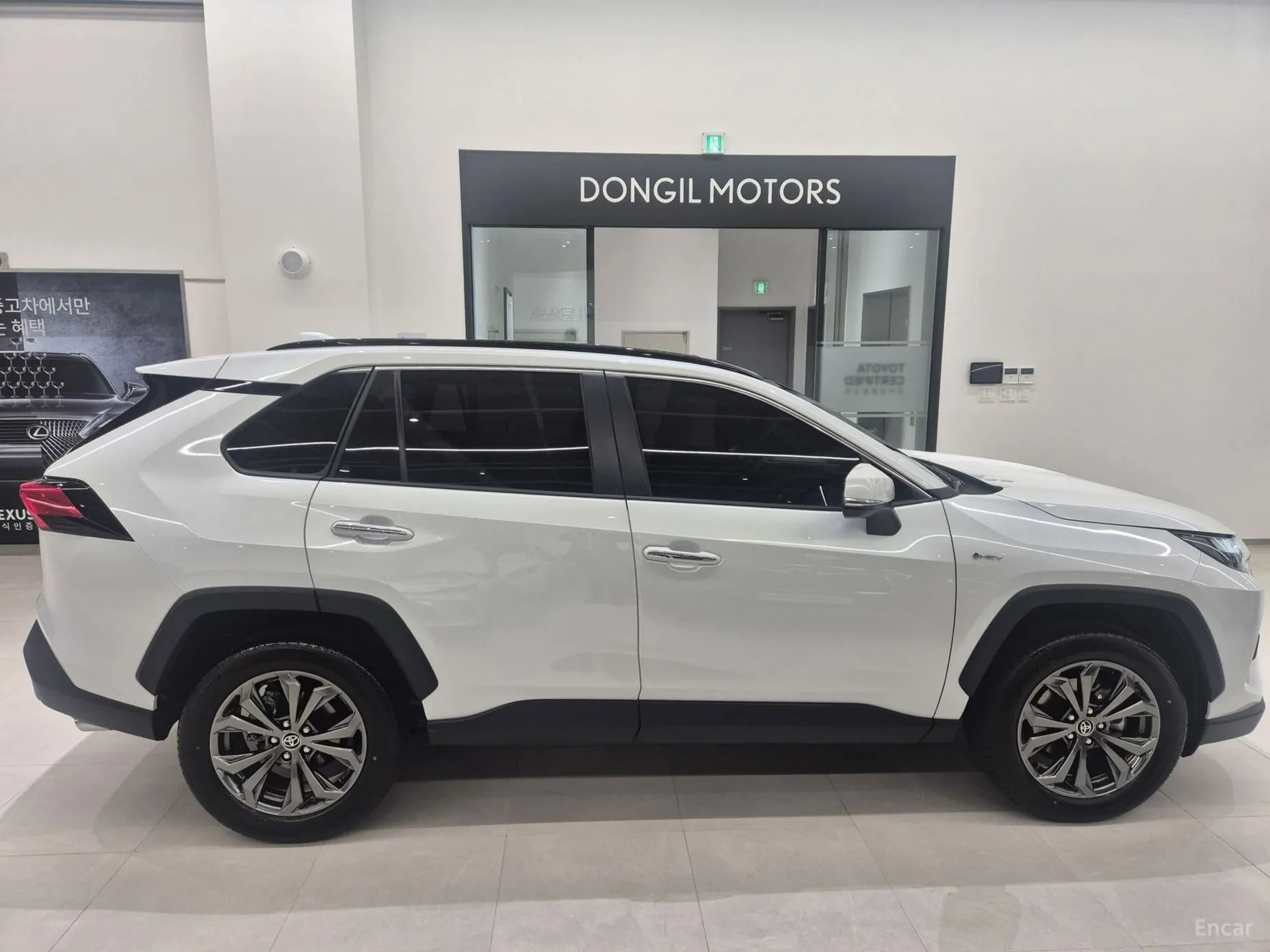 Toyota RAV4 5th Generation превью 13