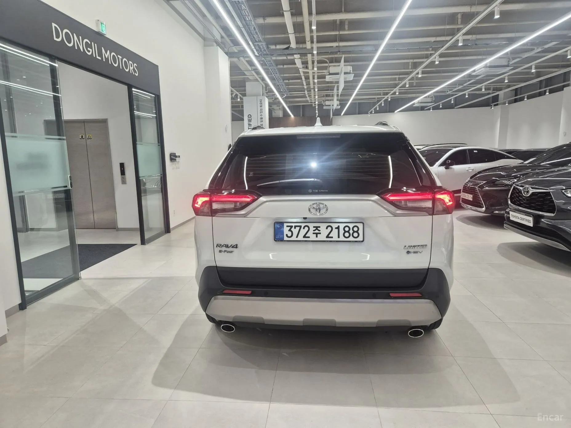 Toyota RAV4 5th Generation превью 4