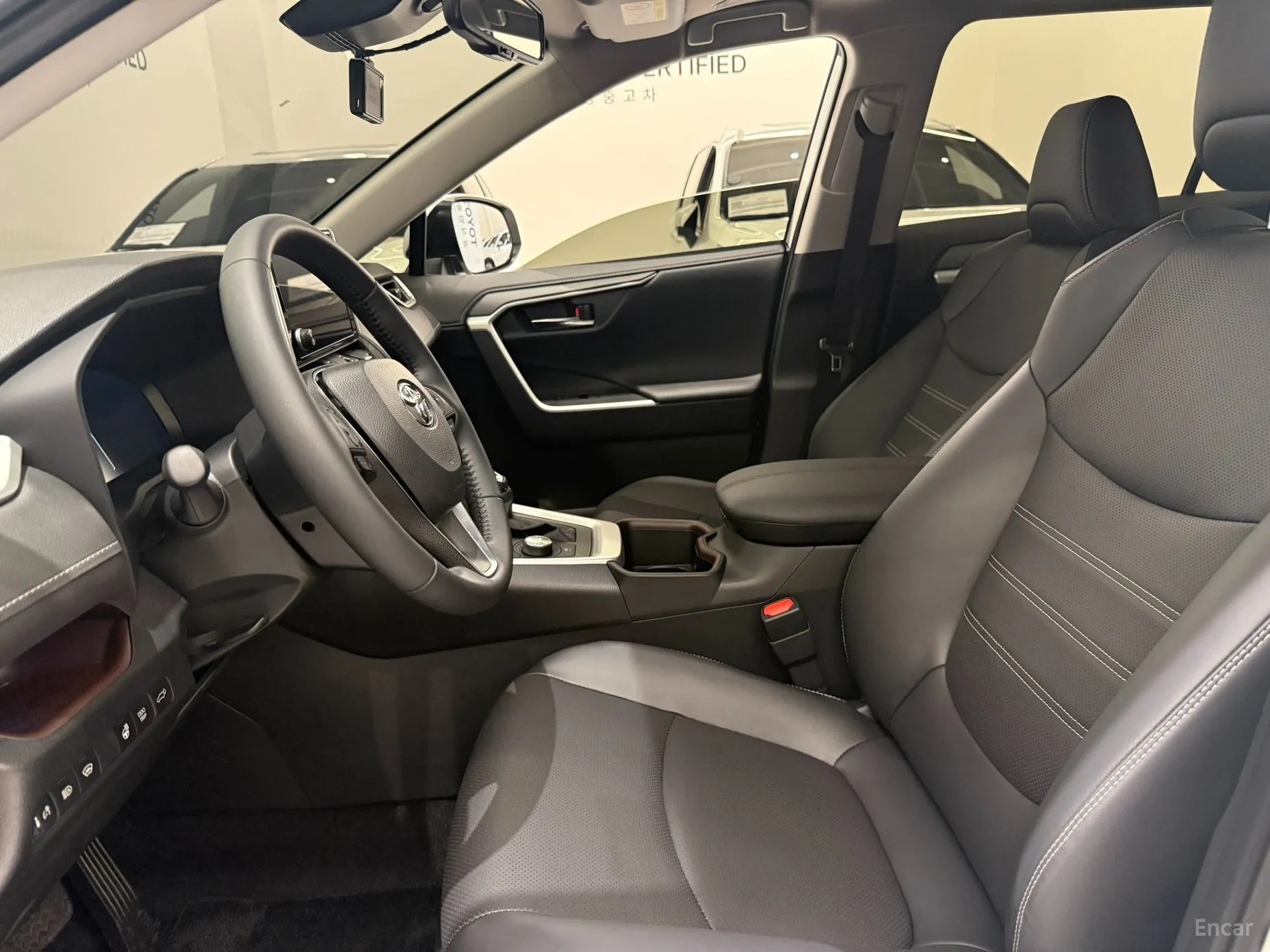 Toyota RAV4 5th Generation превью 11