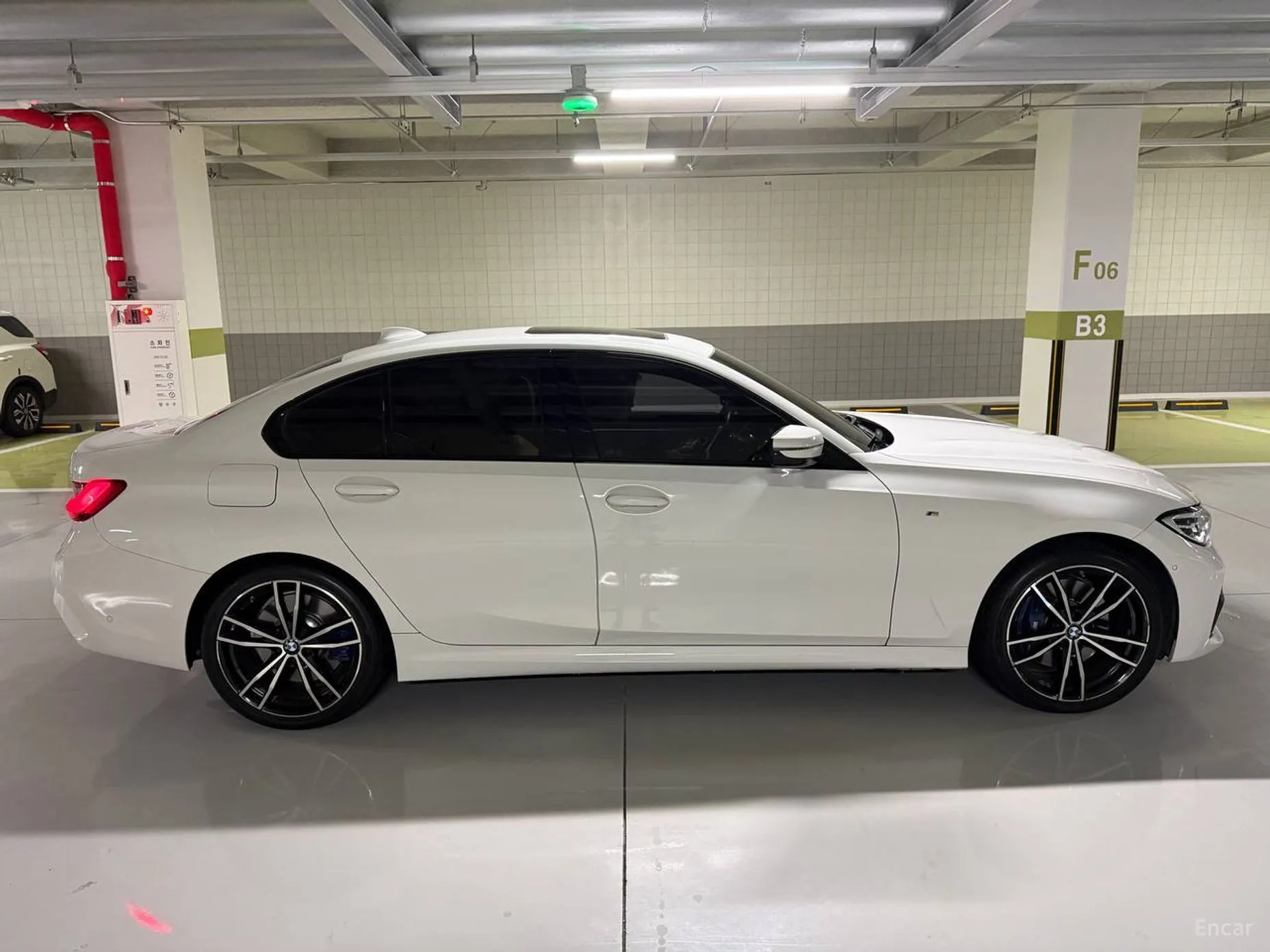 BMW 3 Series (G20) превью 5
