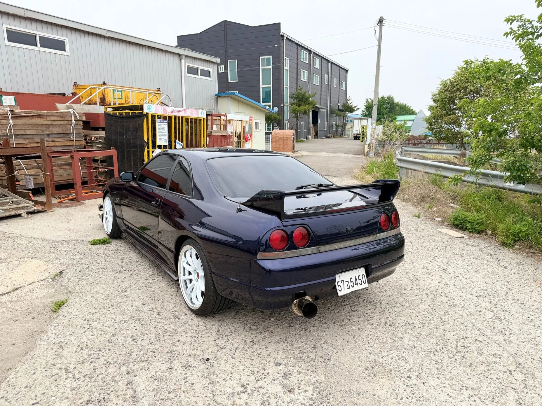 Nissan Skyline превью 15