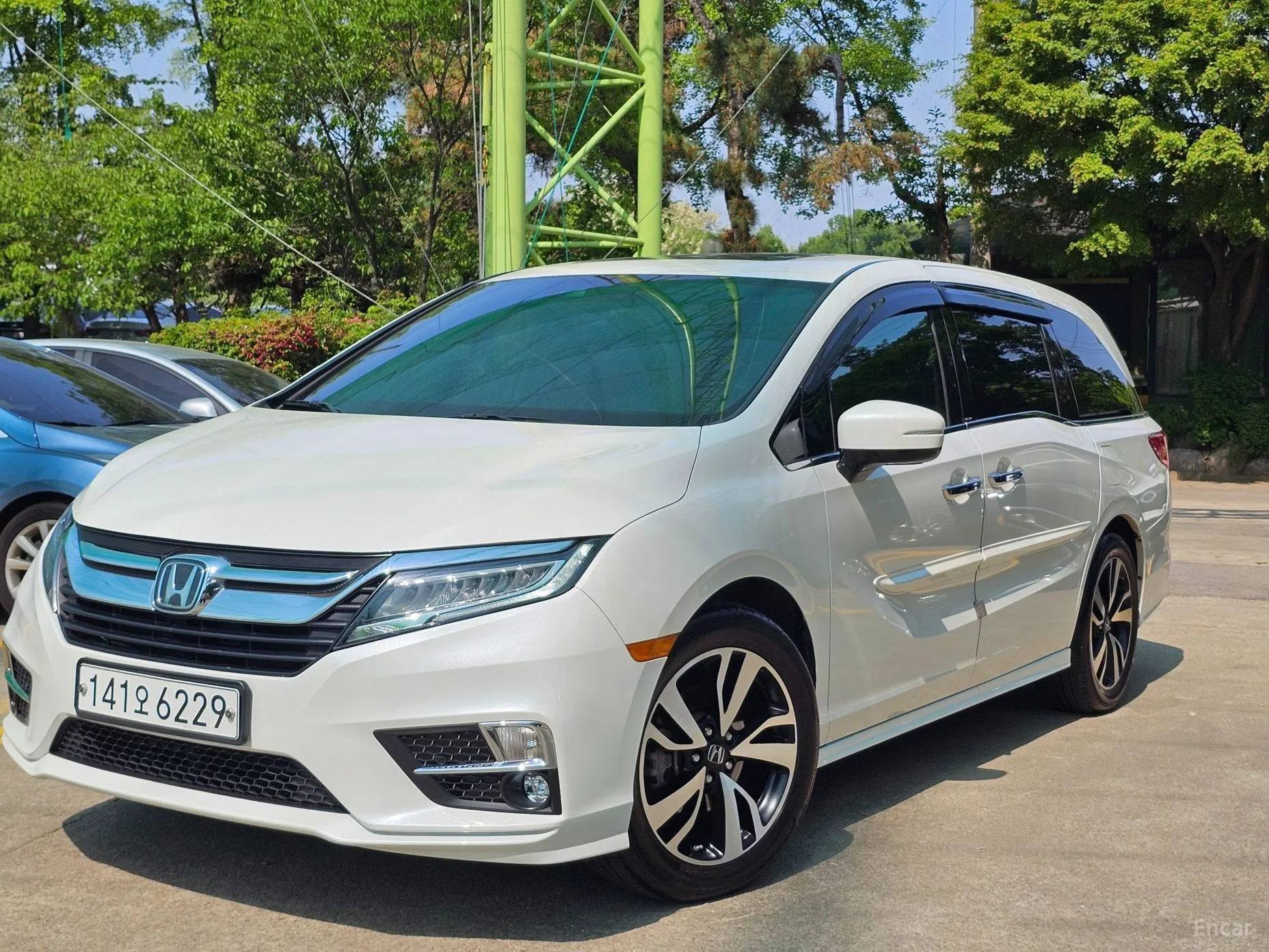 Honda Odyssey превью 12