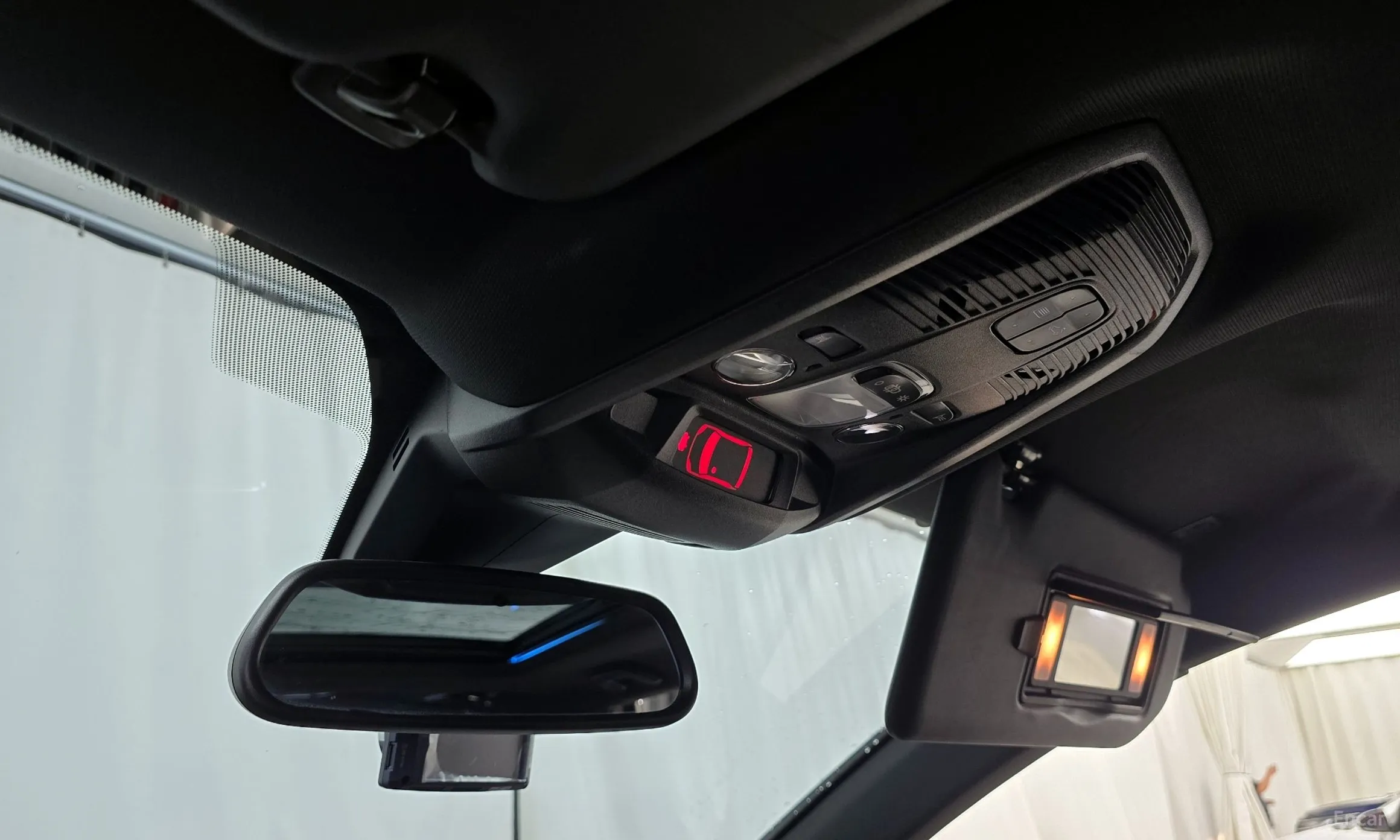 Peugeot 5008 2nd generation превью 18