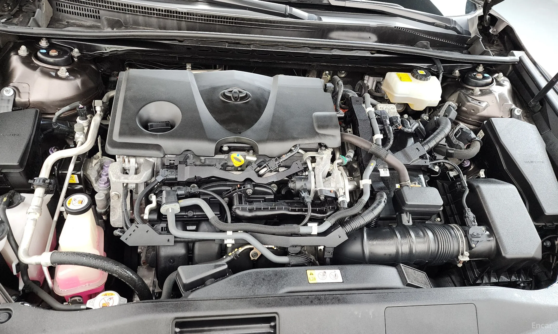 Toyota Camry (XV70) превью 6