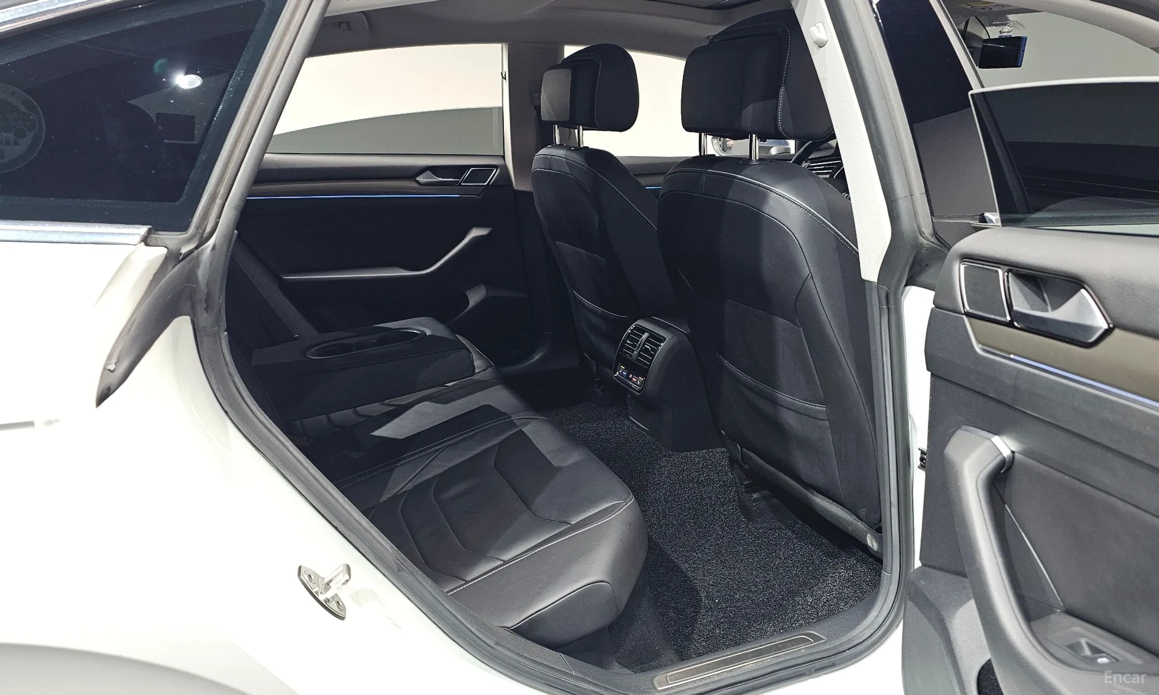 Volkswagen Ateon превью 11