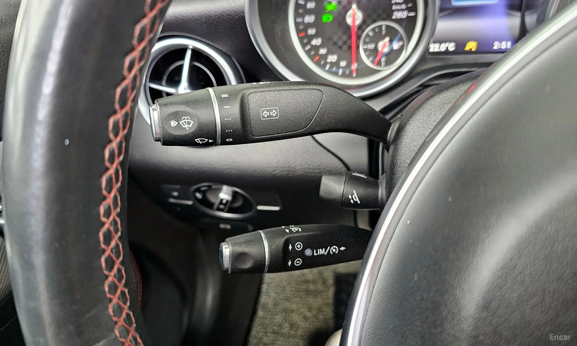Mercedes Benz SLC-Class R172 превью 18