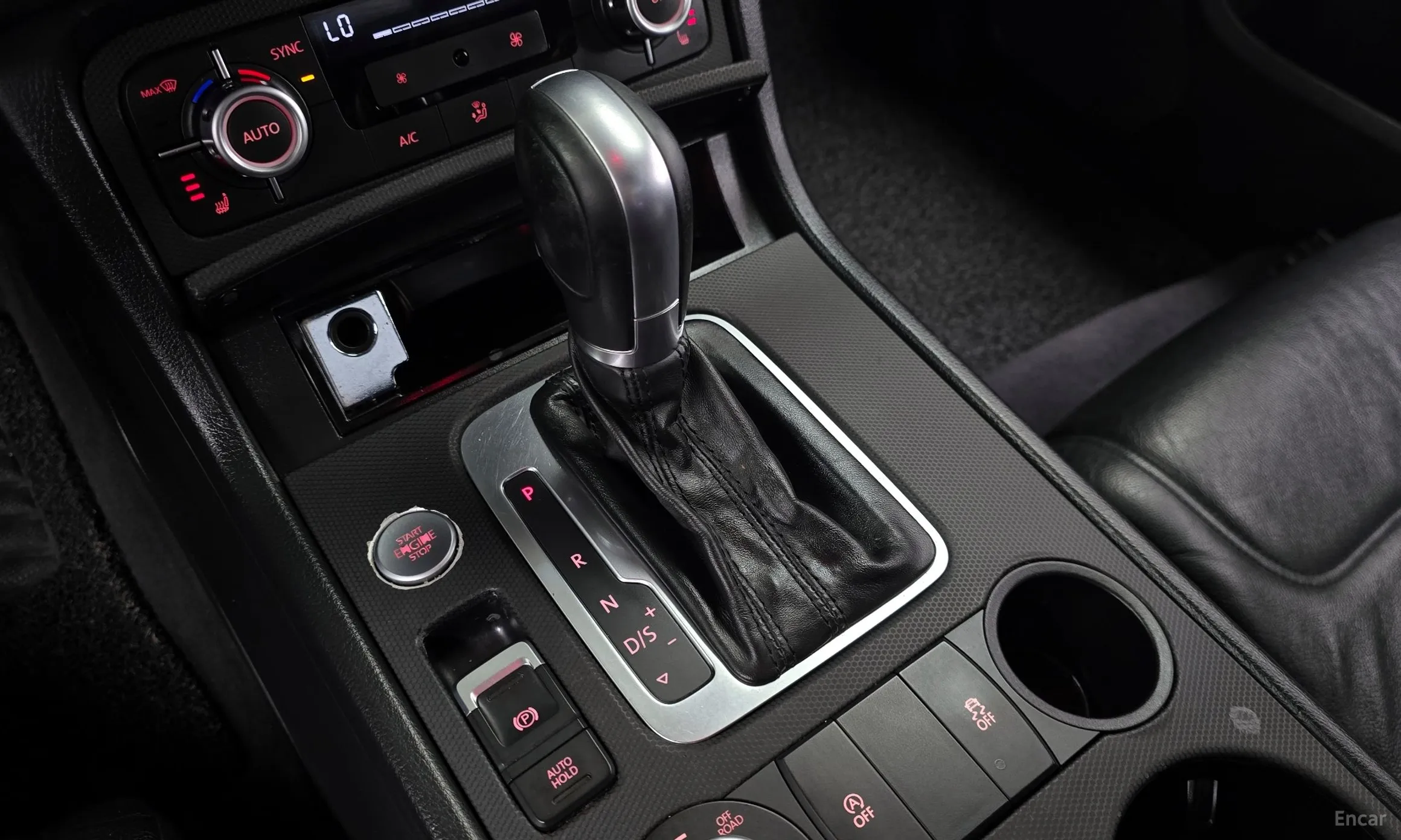 Volkswagen New Touareg превью 9
