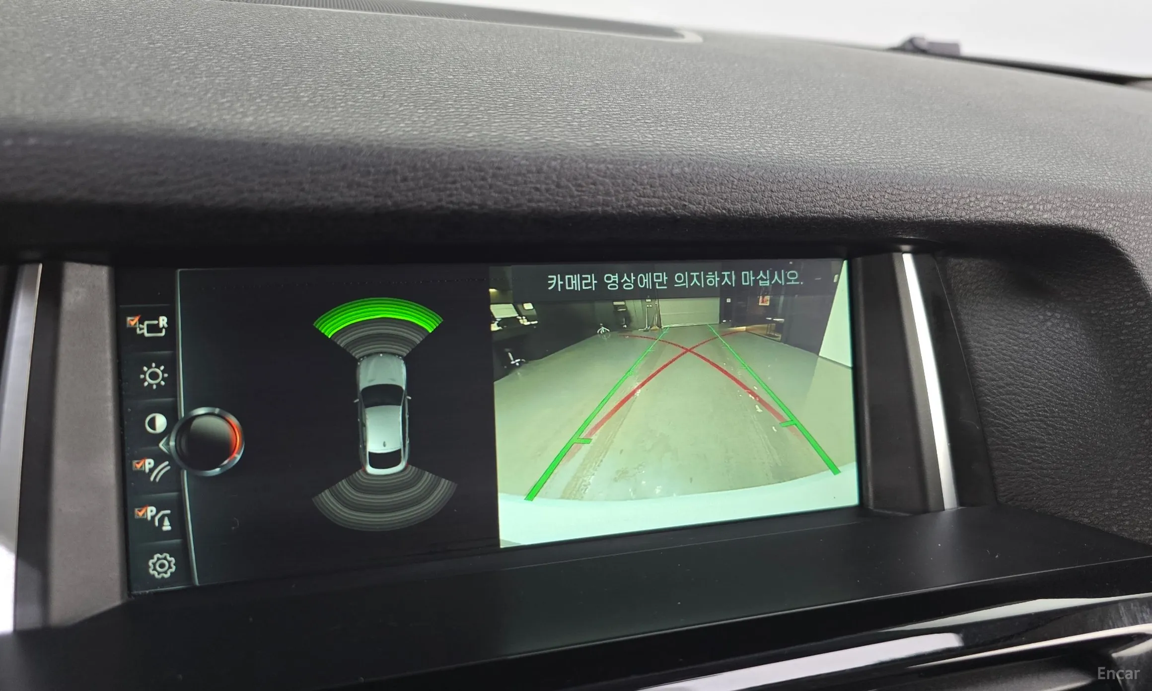 BMW X4 (F26) превью 15