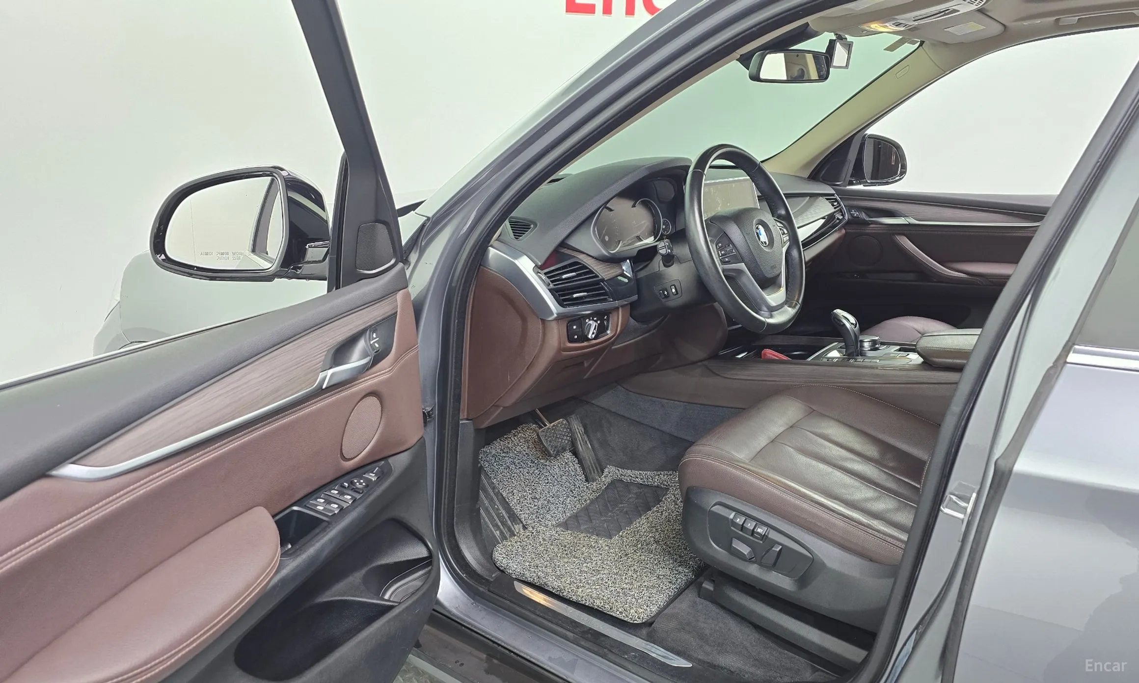 BMW X5 (F15) превью 10