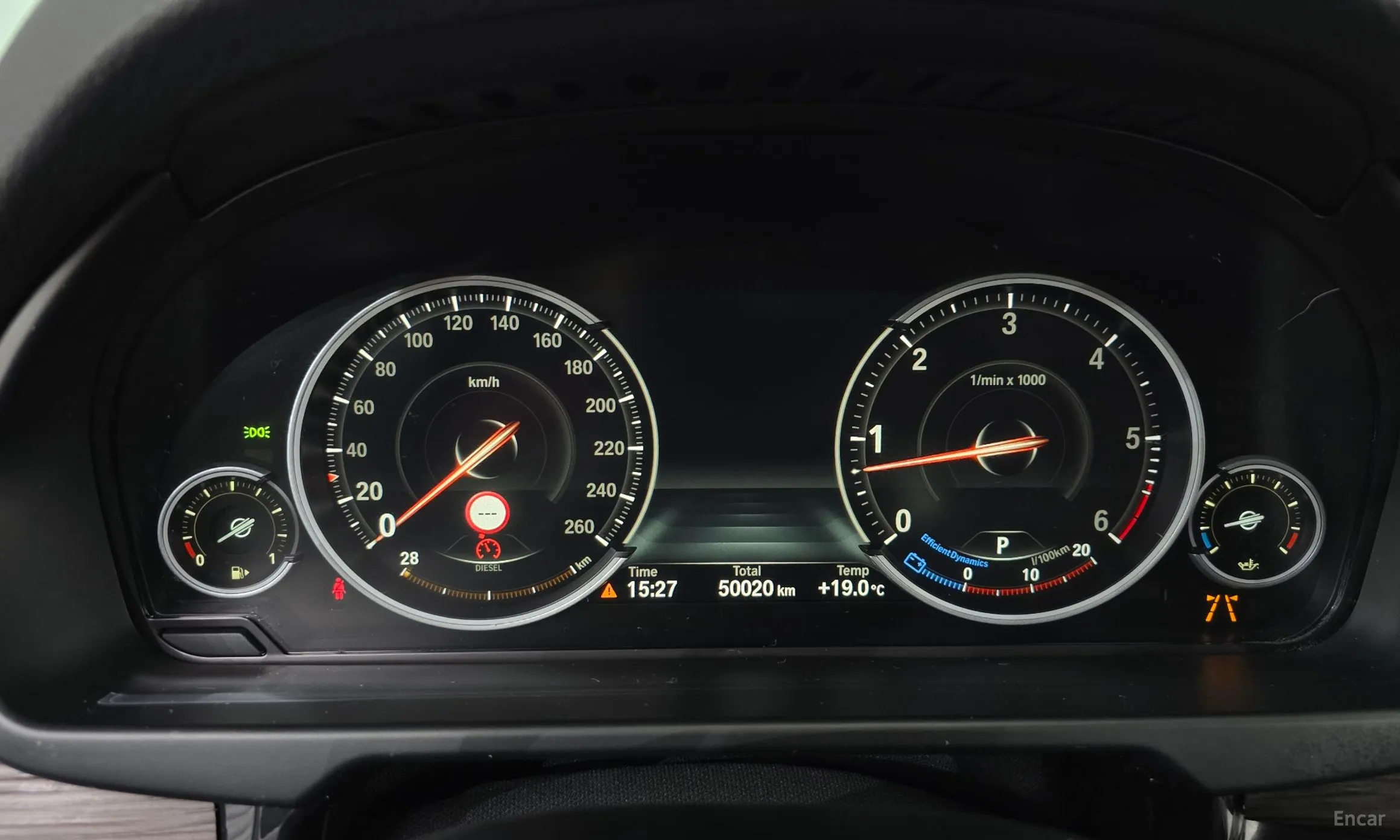 BMW X5 (F15) превью 8