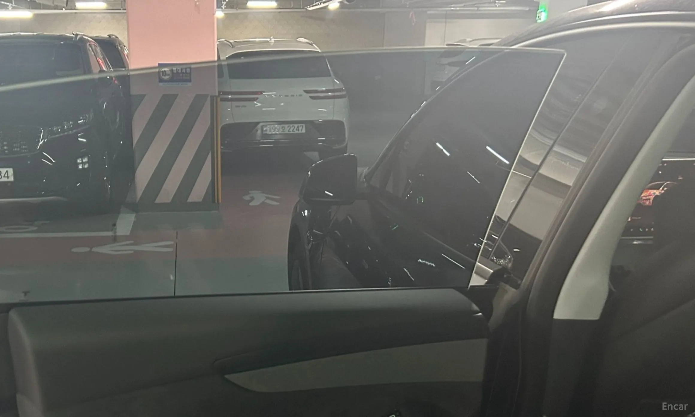 Tesla Model Y превью 13