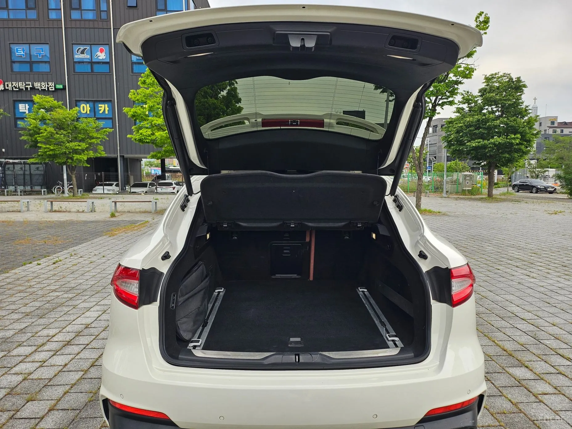Maserati Levante превью 8