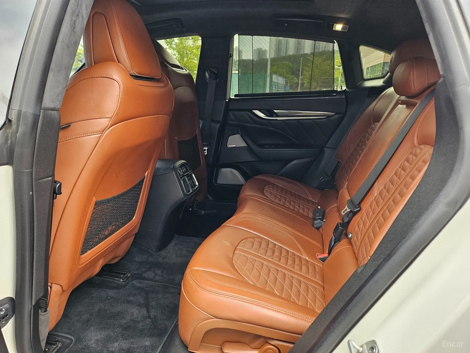 Maserati Levante превью 9