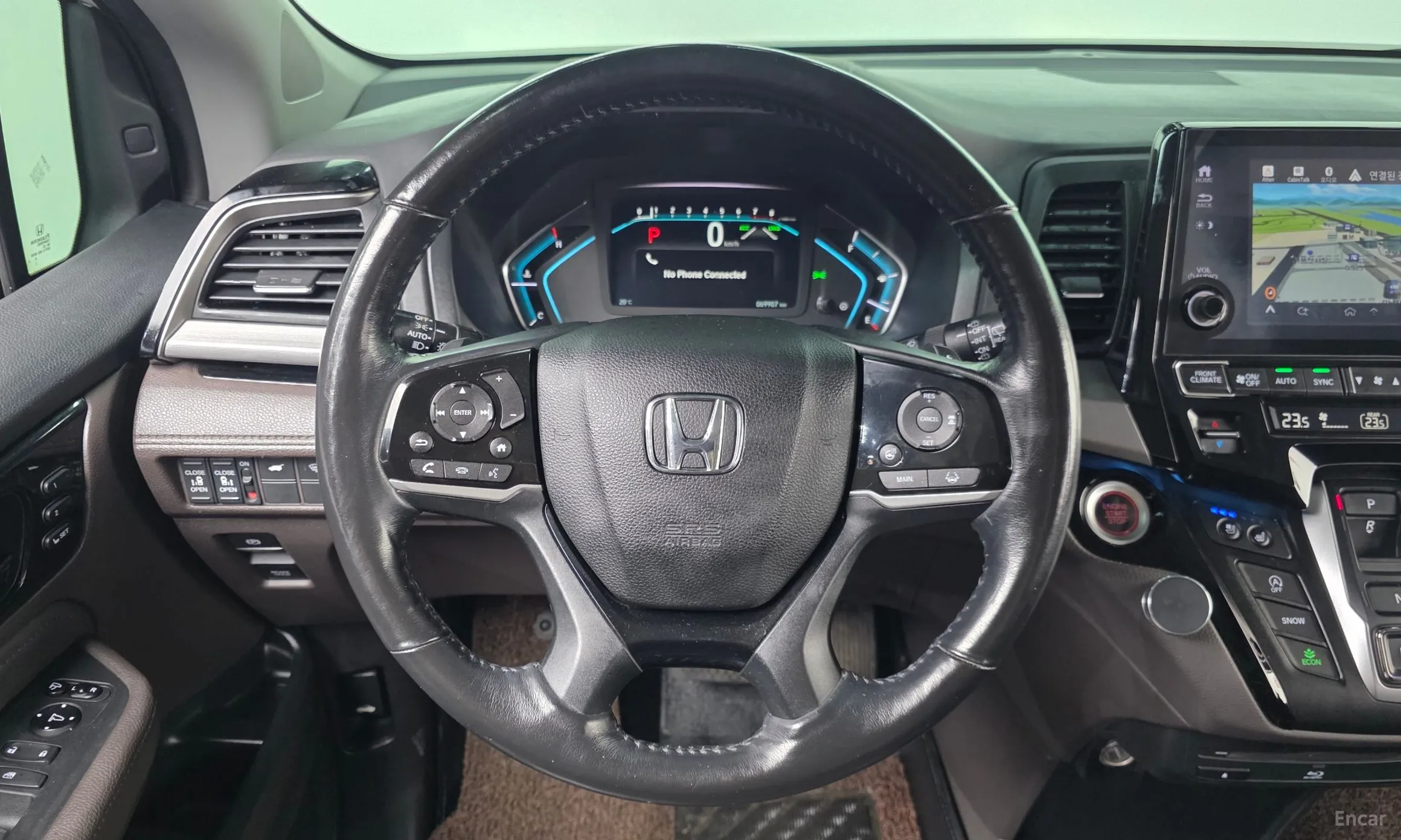 Honda Odyssey превью 13