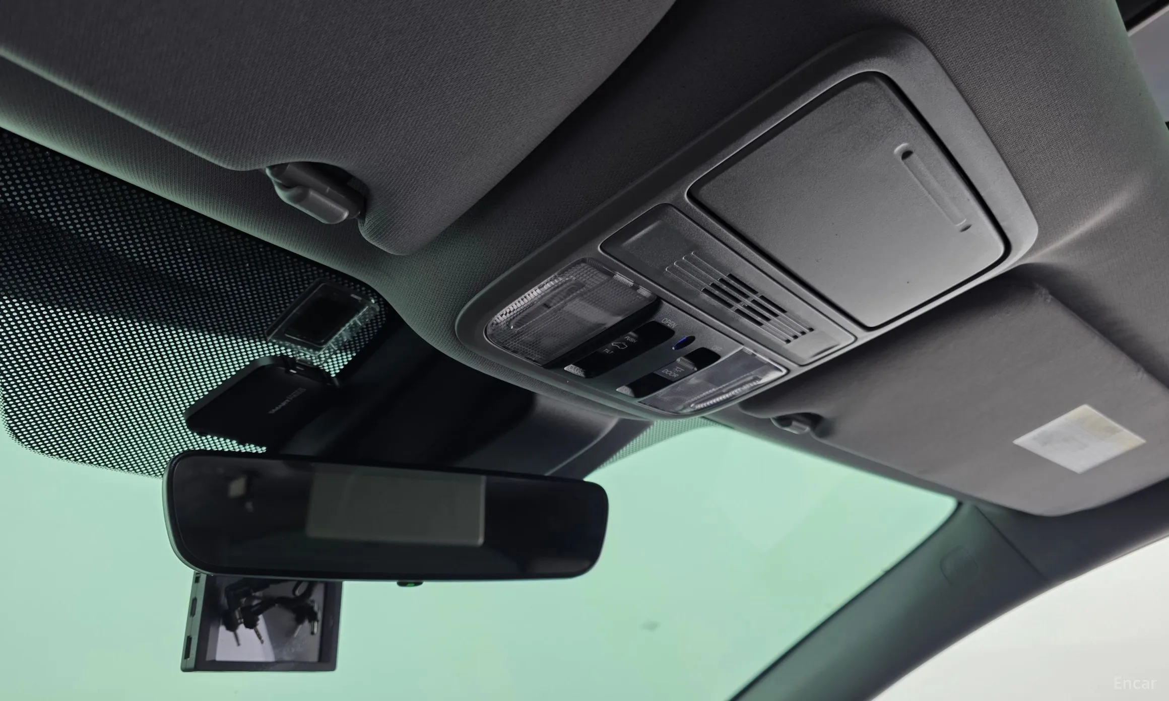 Honda Odyssey превью 16