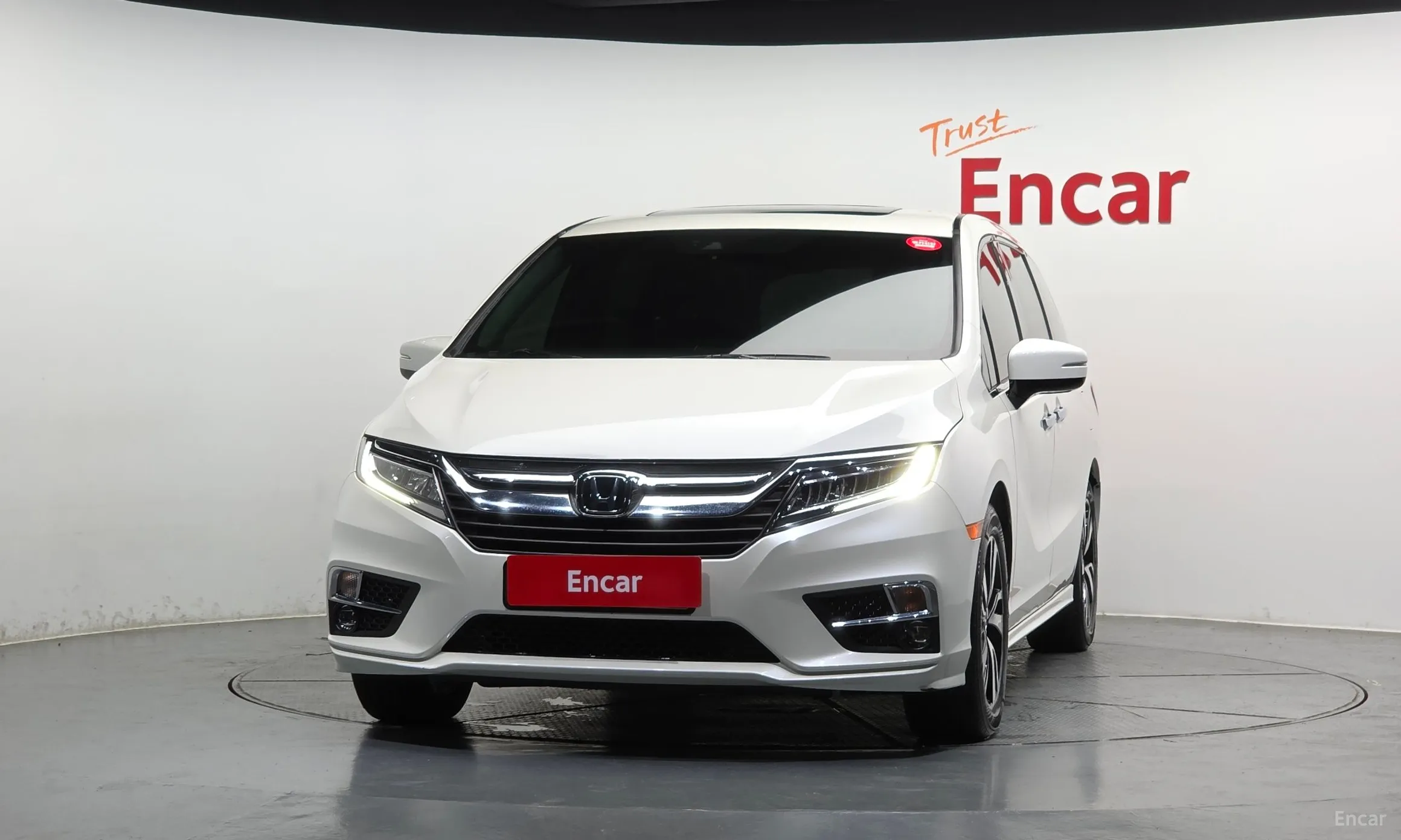Honda Odyssey превью 3