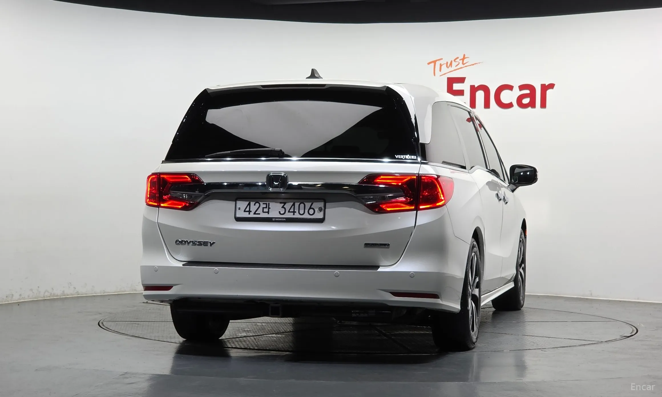 Honda Odyssey превью 4