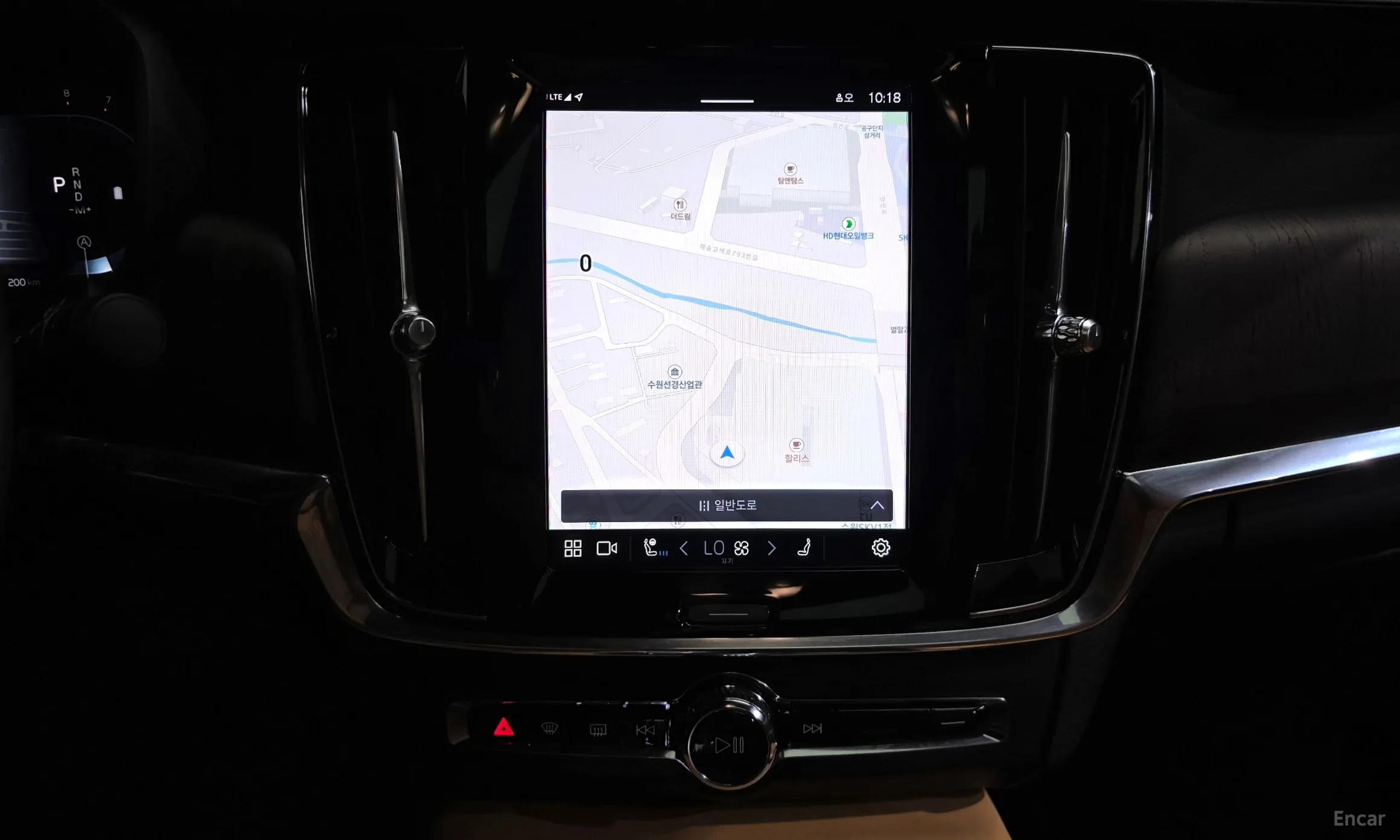 Volvo S90 превью 13