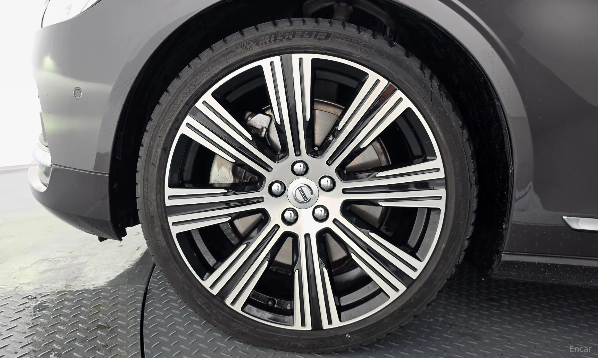 Volvo S90 превью 5