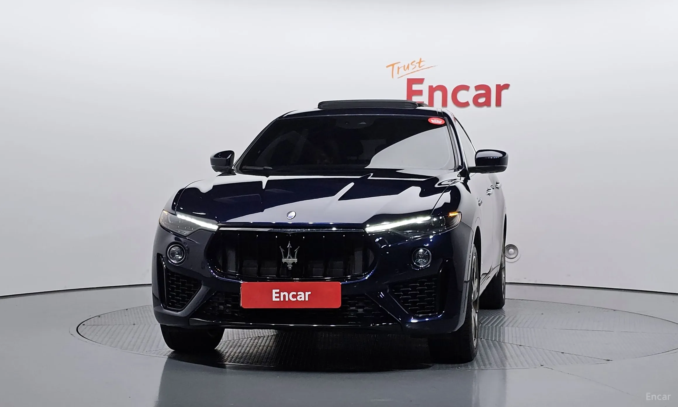 Maserati Levante превью 3