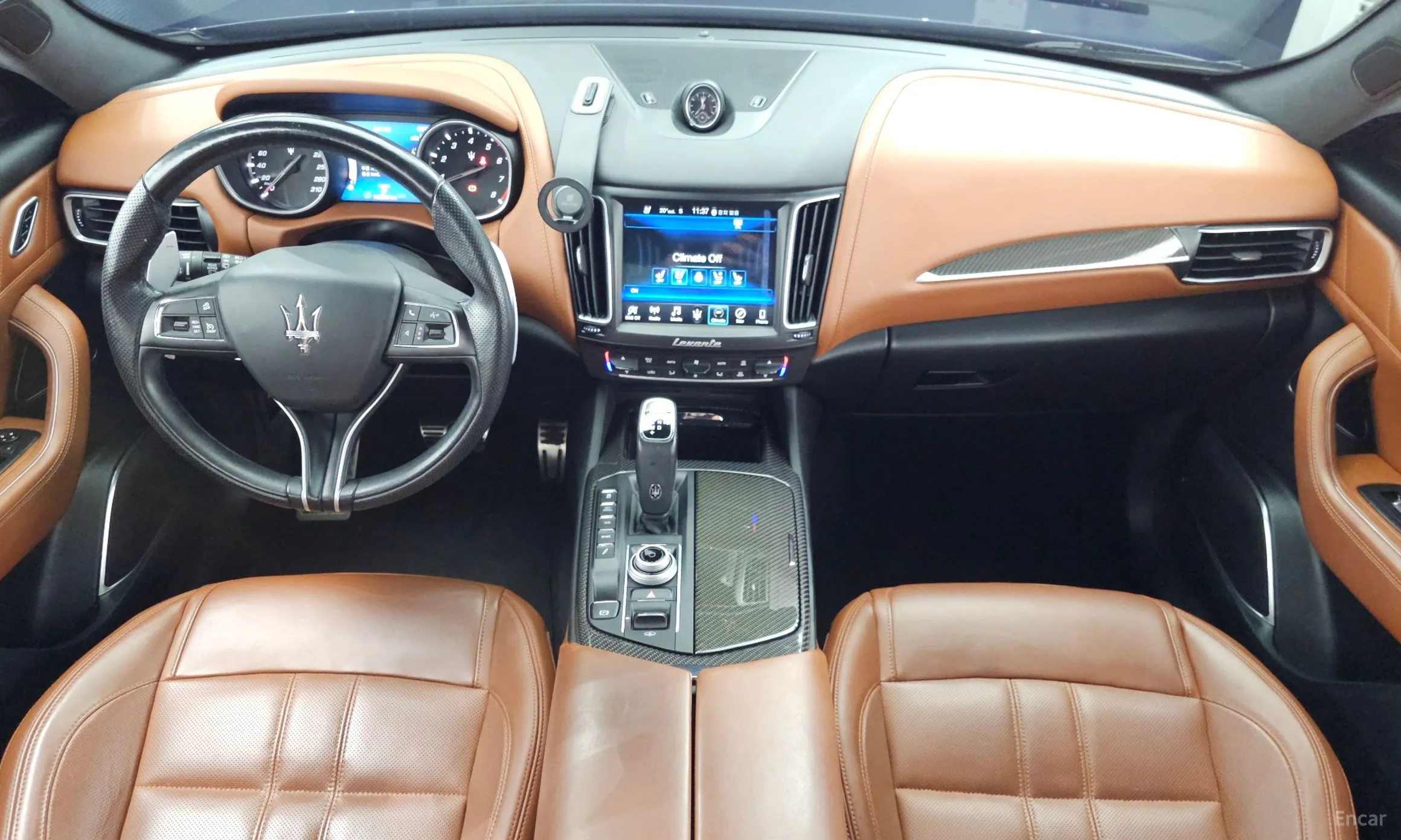 Maserati Levante превью 7