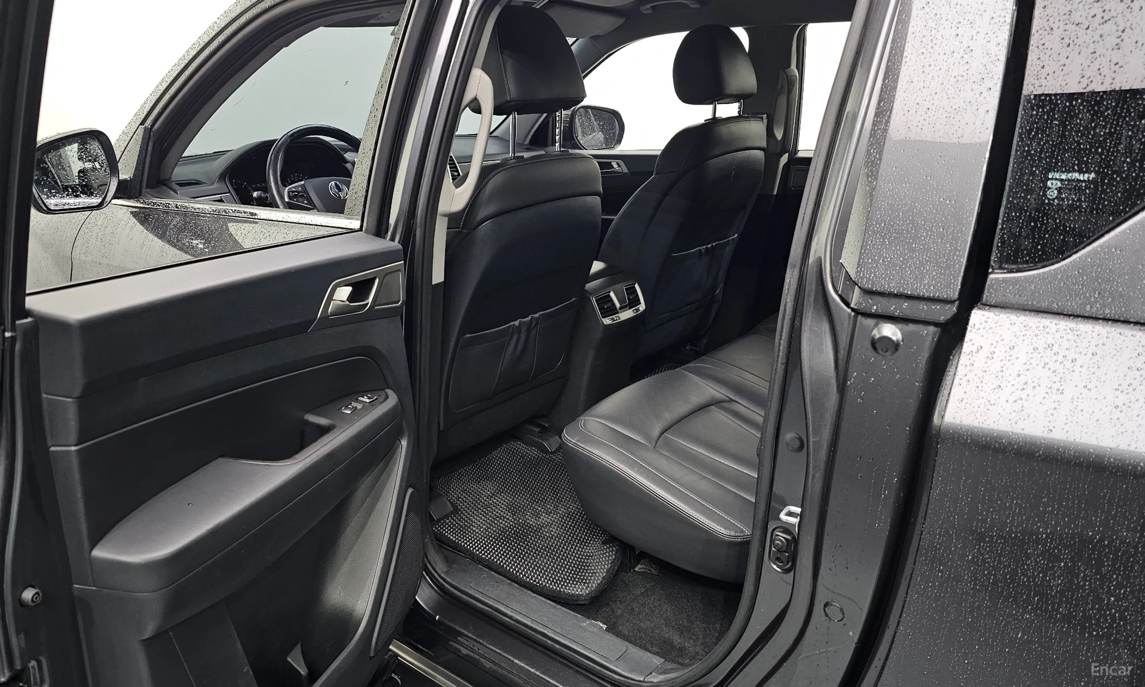 KG Mobility (SsangYong) Rexton Sports превью 11