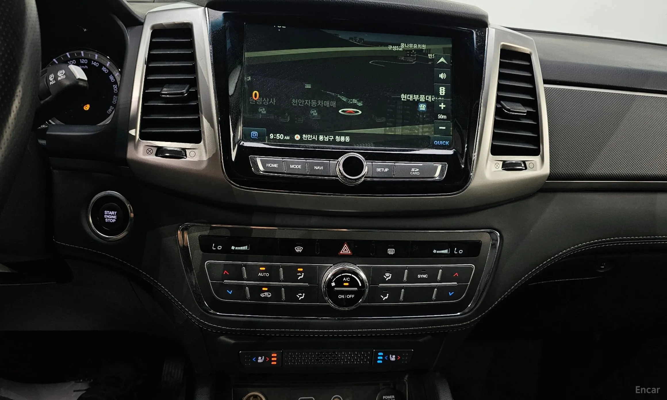 KG Mobility (SsangYong) Rexton Sports превью 16