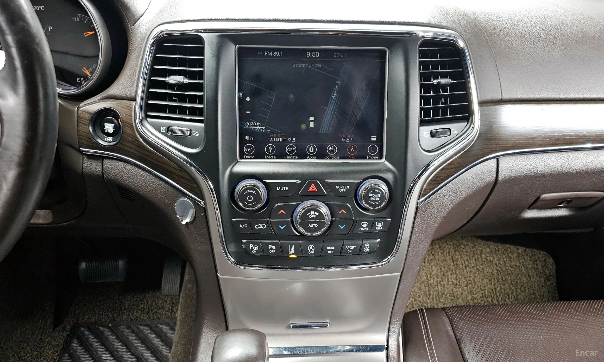 Jeep Grand Cherokee превью 13