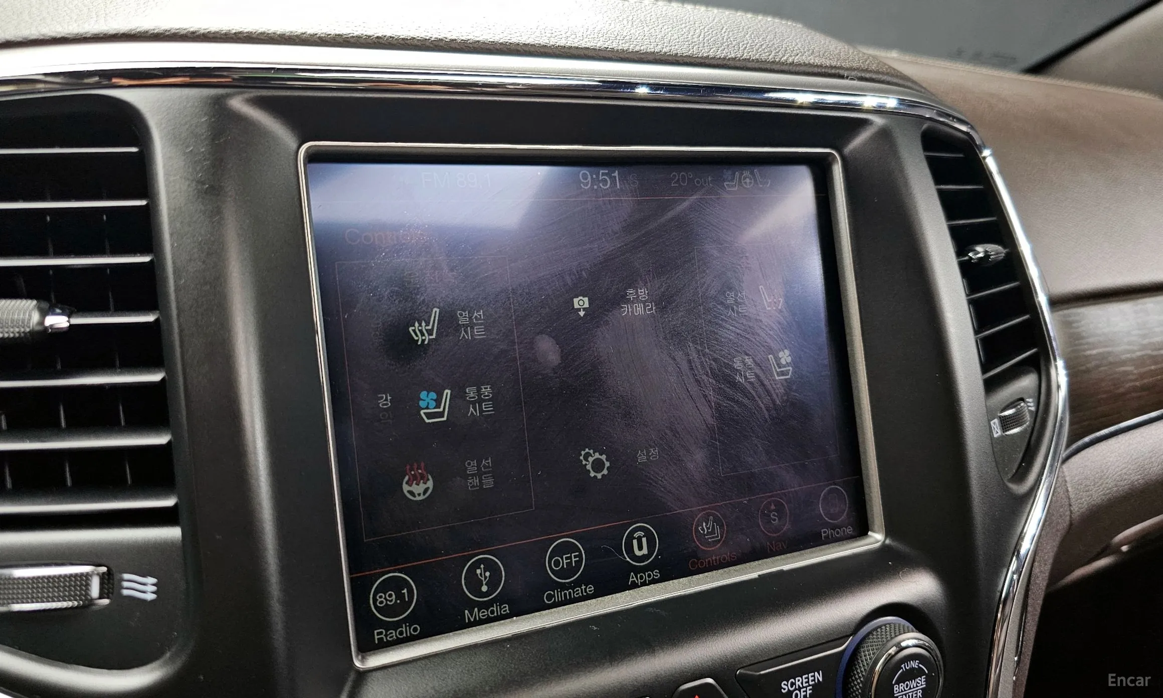 Jeep Grand Cherokee превью 17