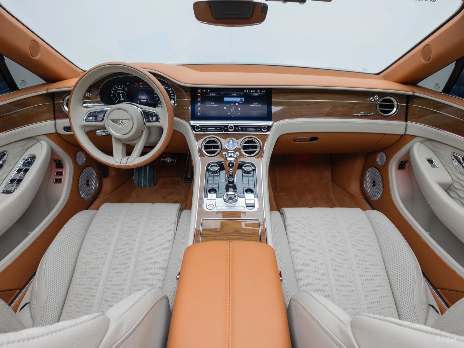 Bentley Continental GT 4th Generation превью 10