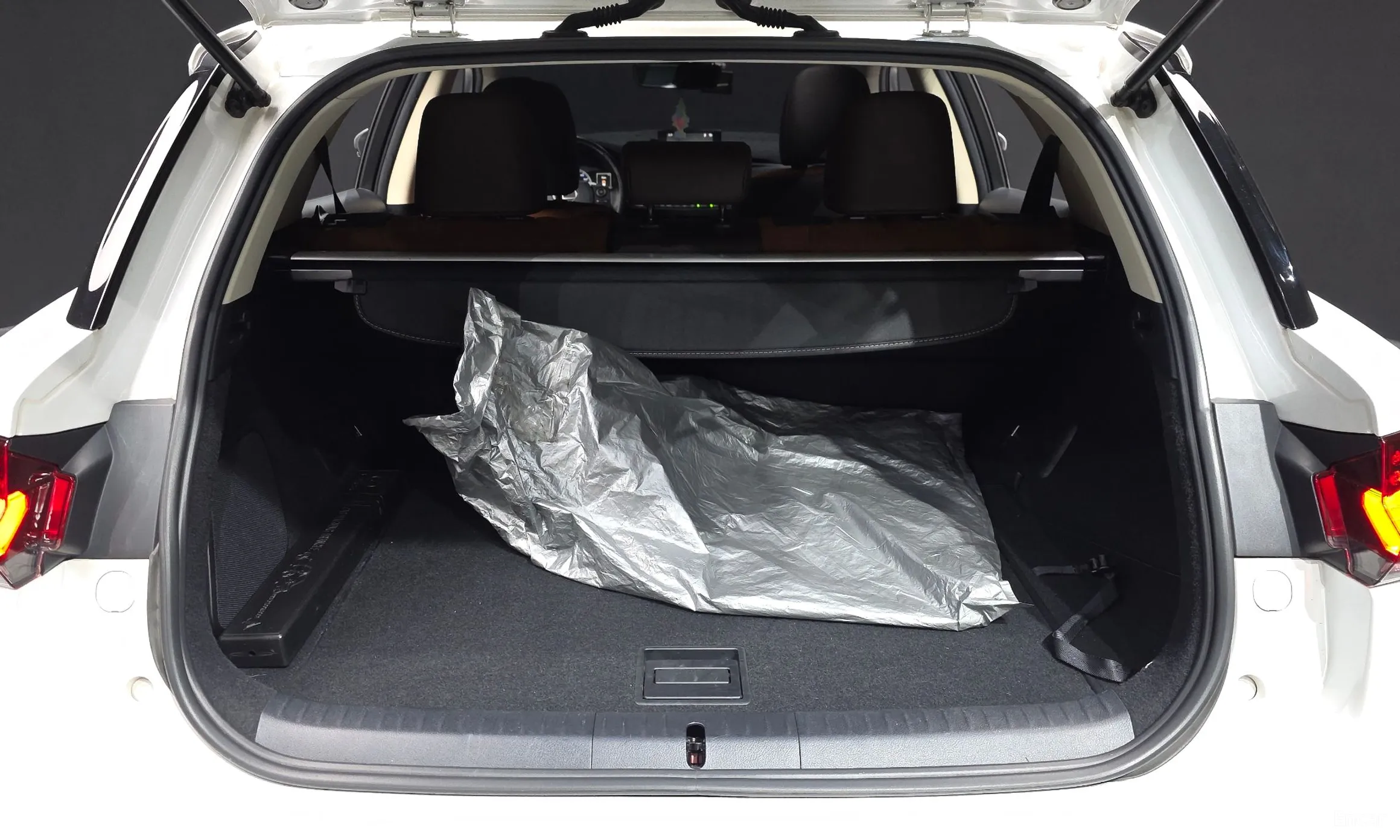Lexus CT200h превью 20