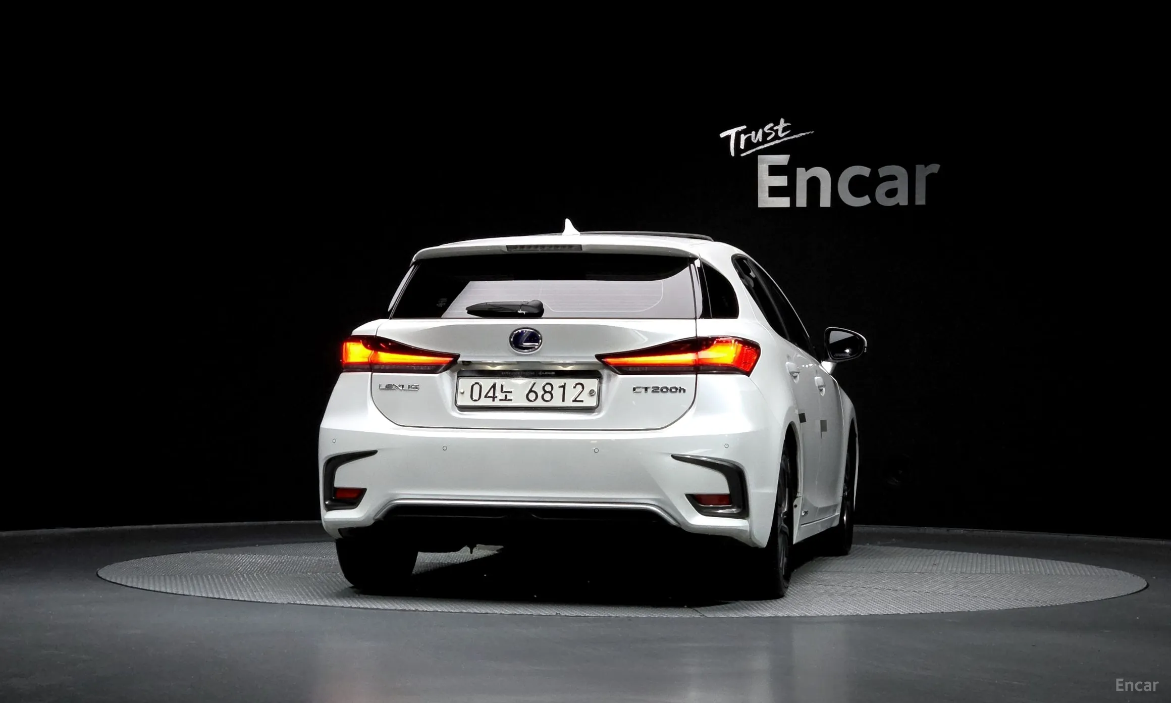 Lexus CT200h превью 4