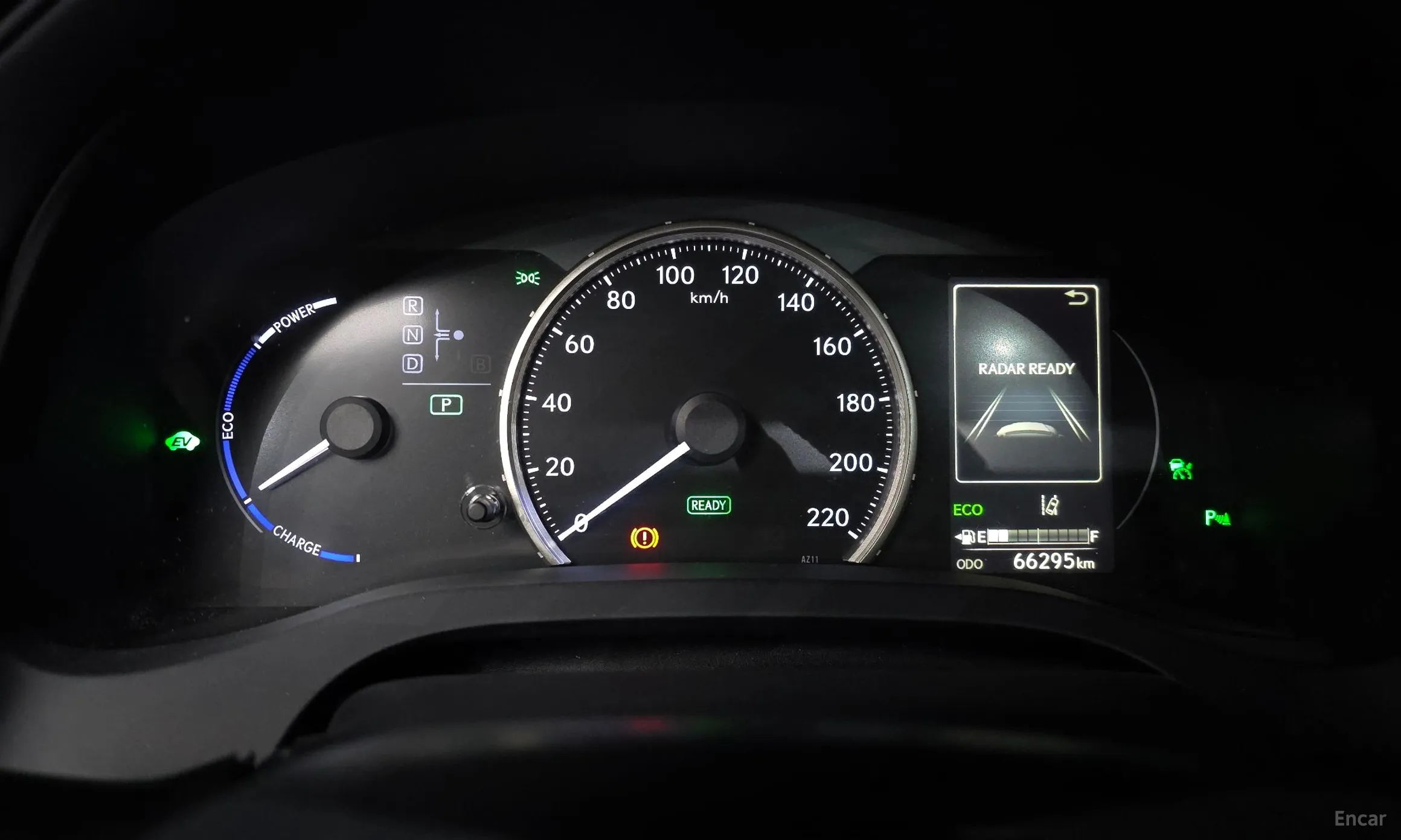 Lexus CT200h превью 8