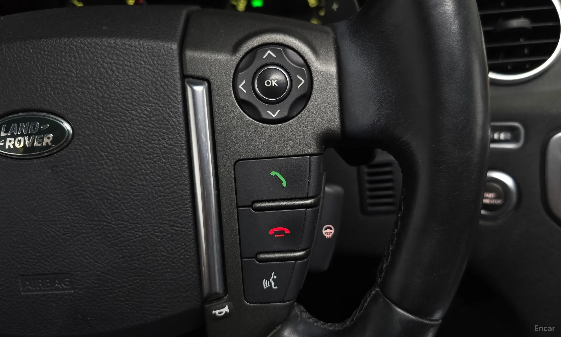 Land Rover Discovery 4 превью 17
