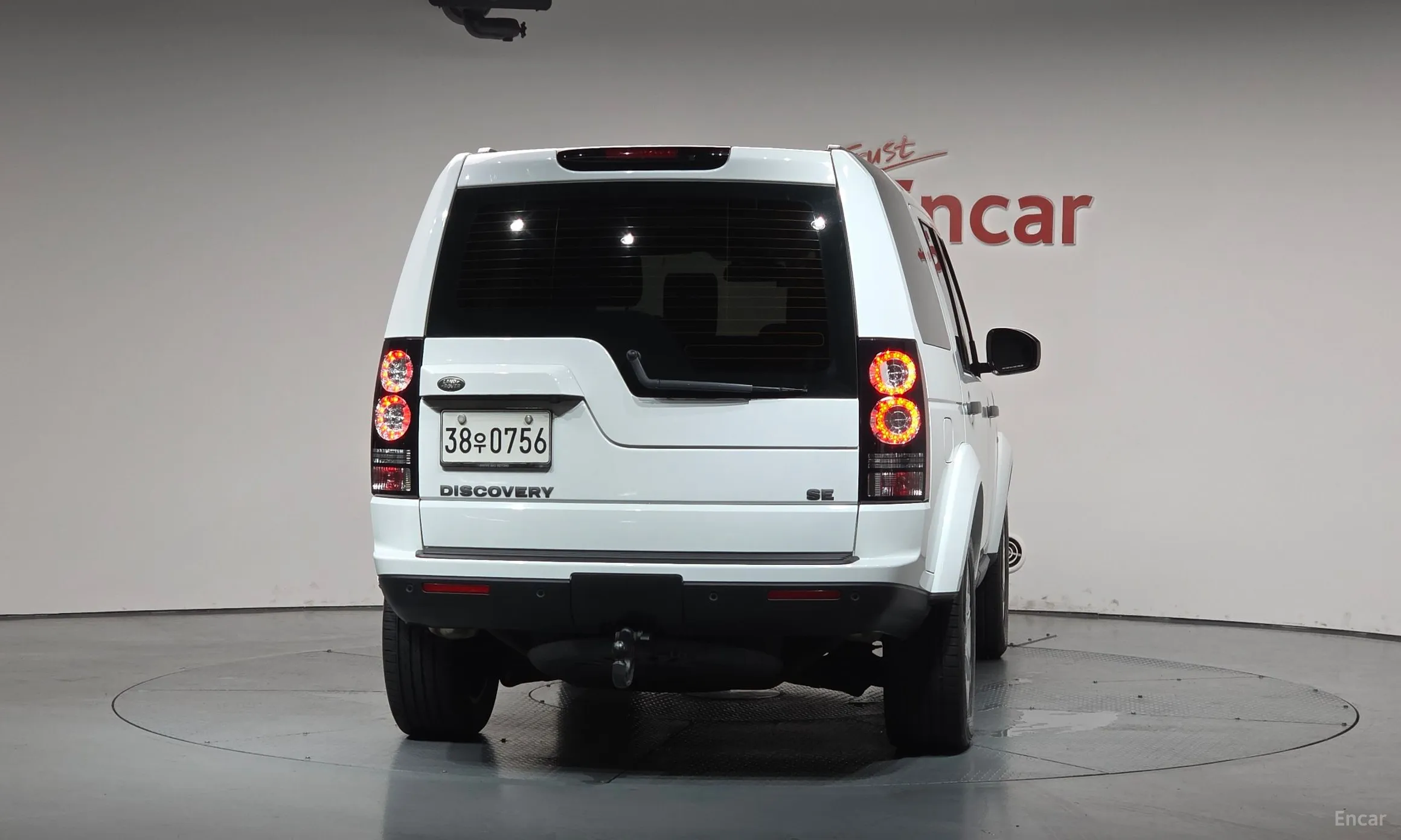 Land Rover Discovery 4 превью 4