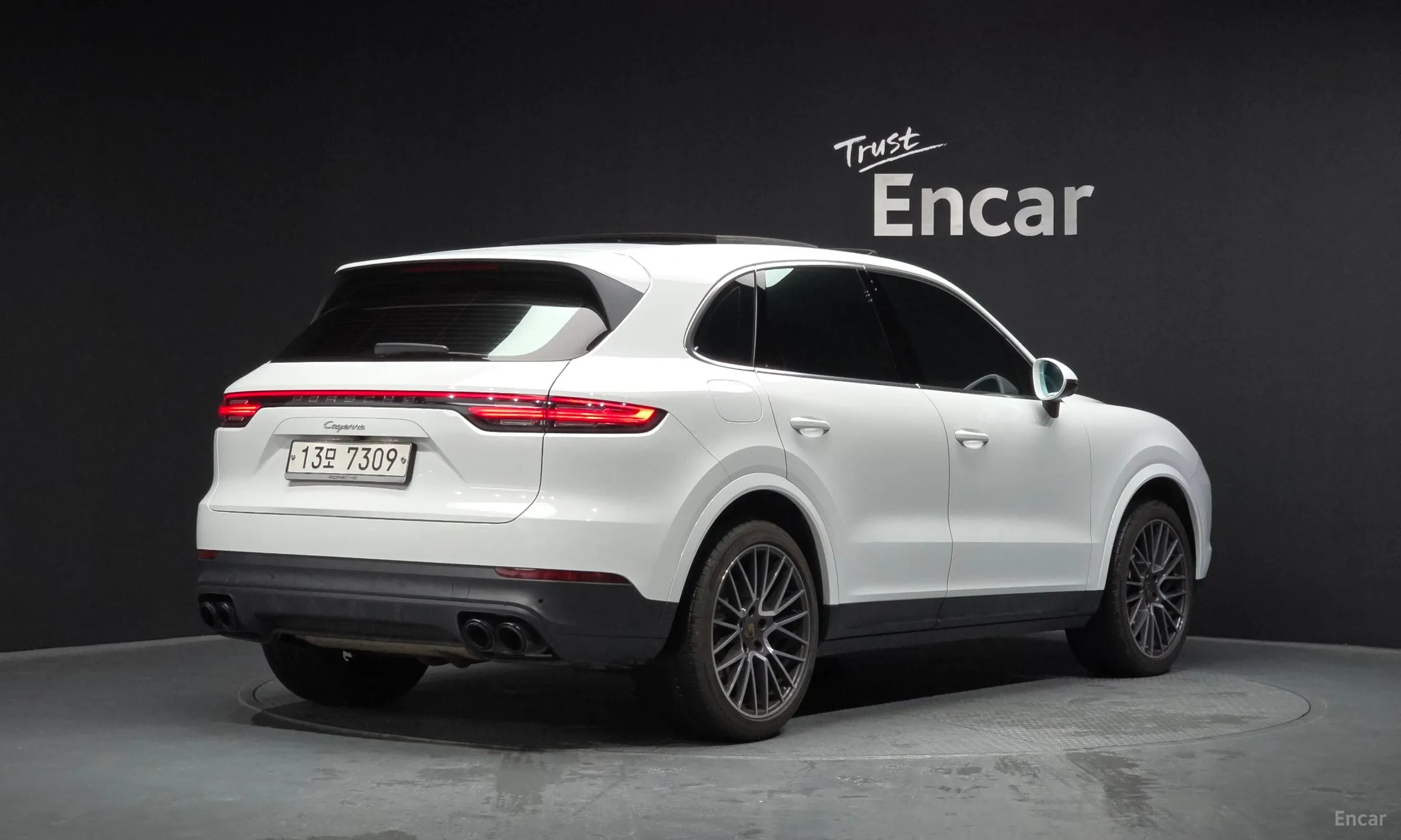 Porsche Cayenne (PO536) превью 2
