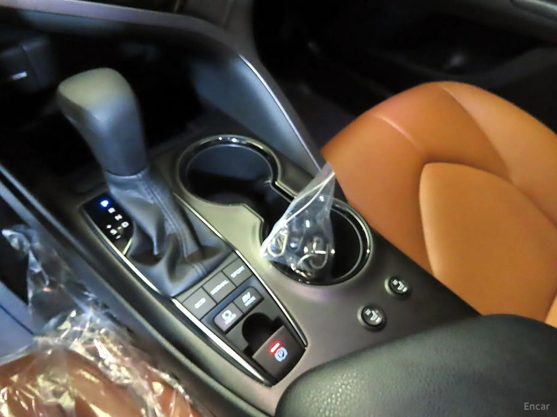 Toyota Camry (XV70) превью 12