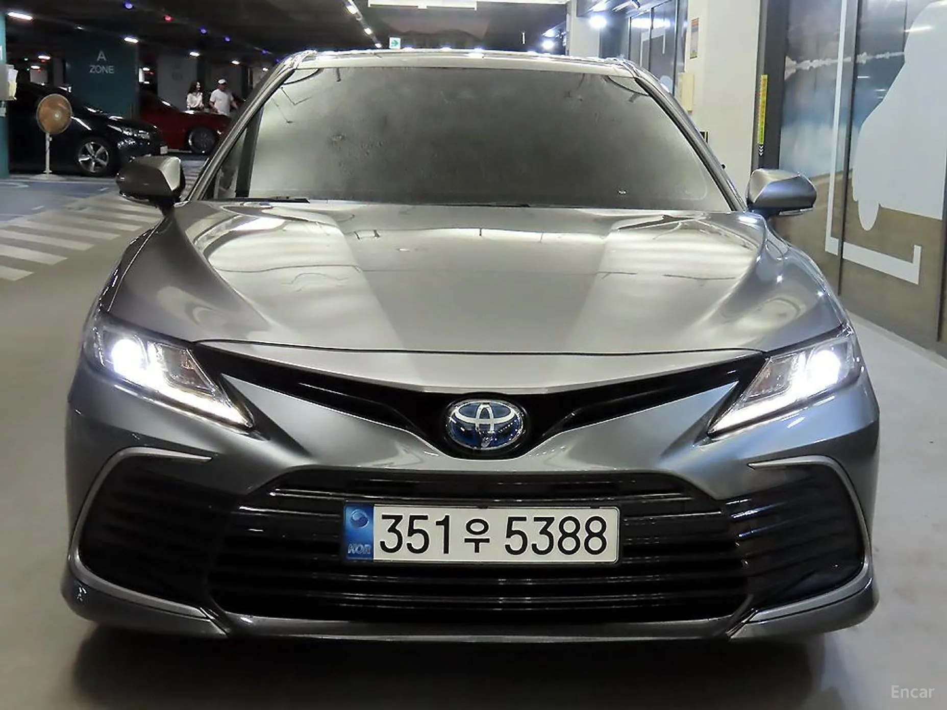 Toyota Camry (XV70) превью 2