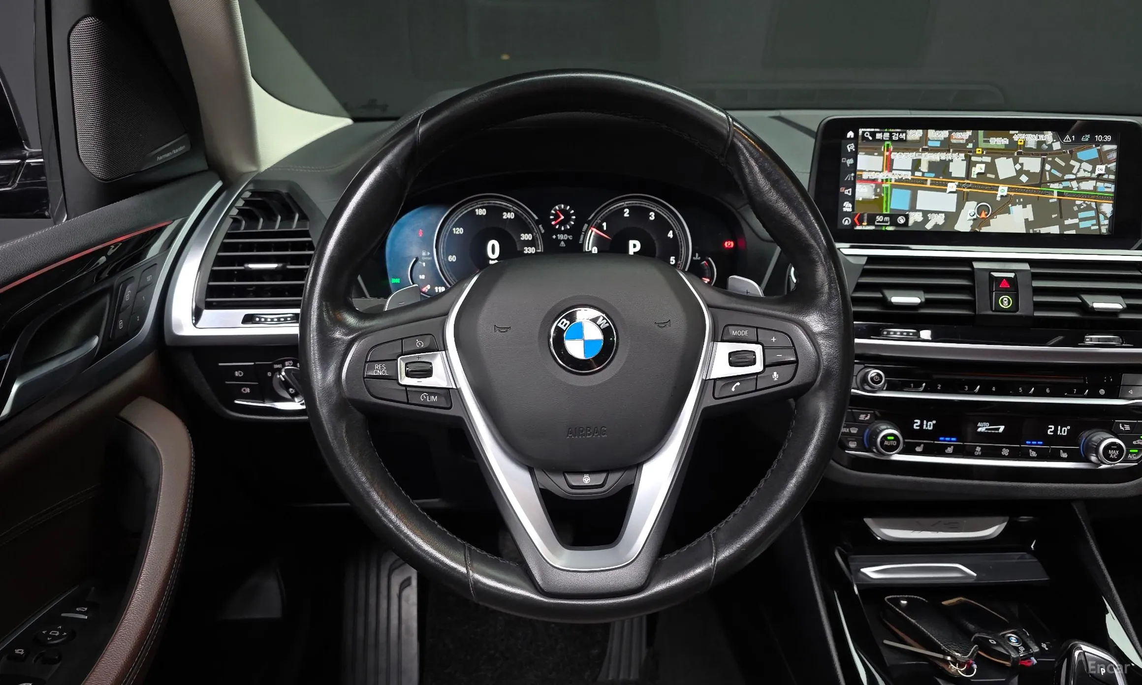 BMW X3 (G01) превью 13