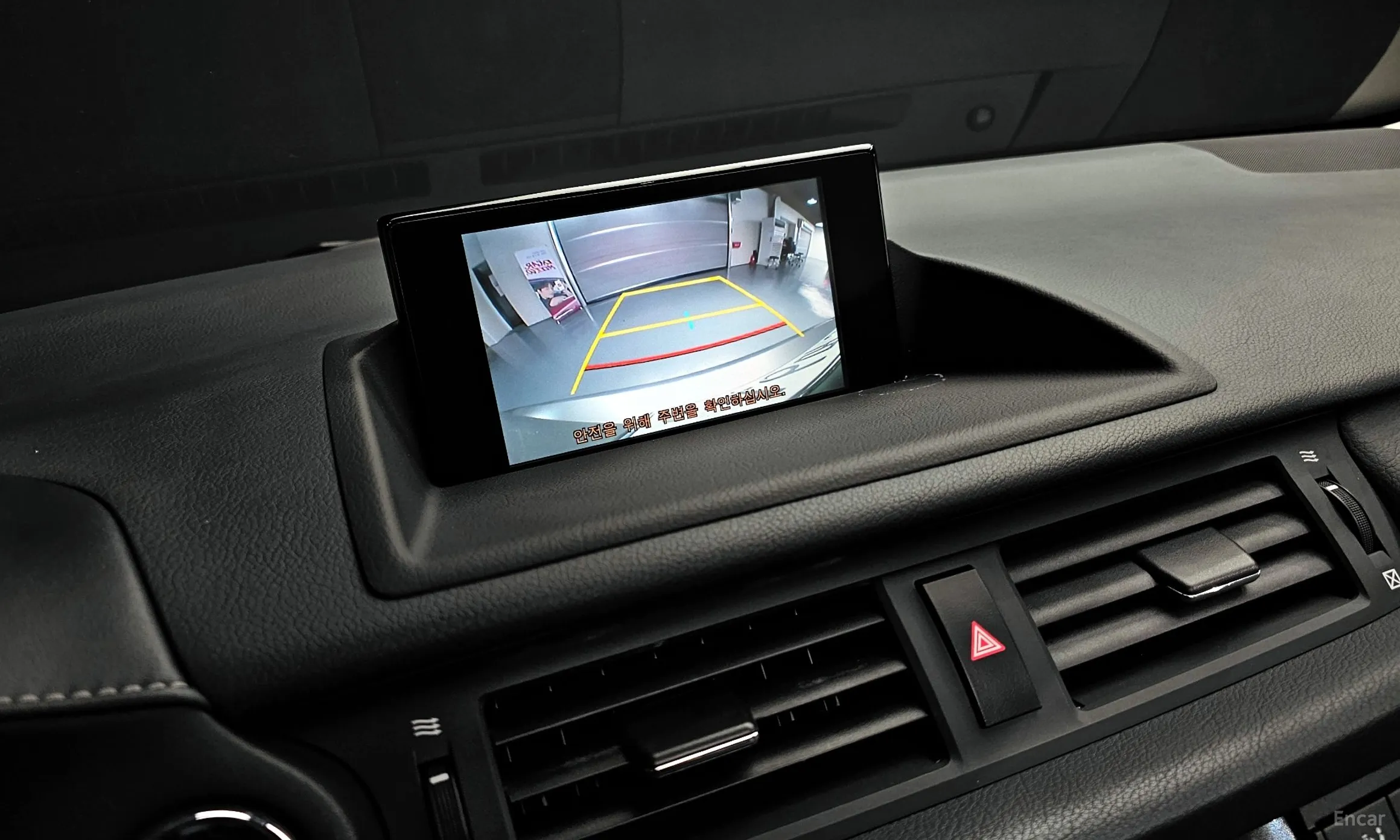 Lexus CT200h превью 17